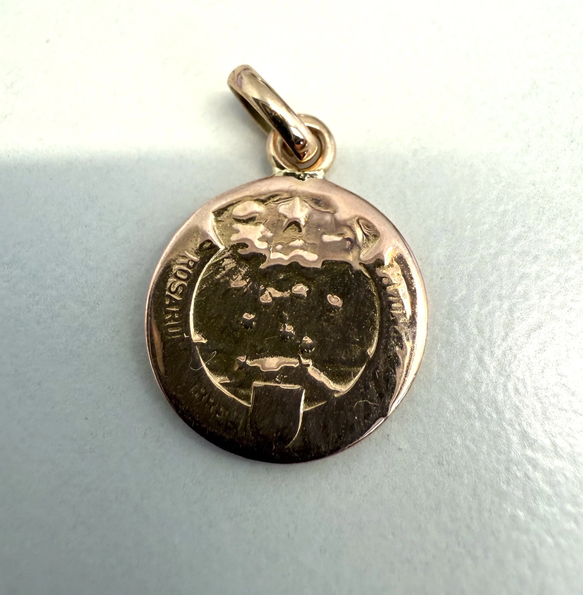 ADR2863-rosaria-maria-vierge-or-rose1.jpeg
