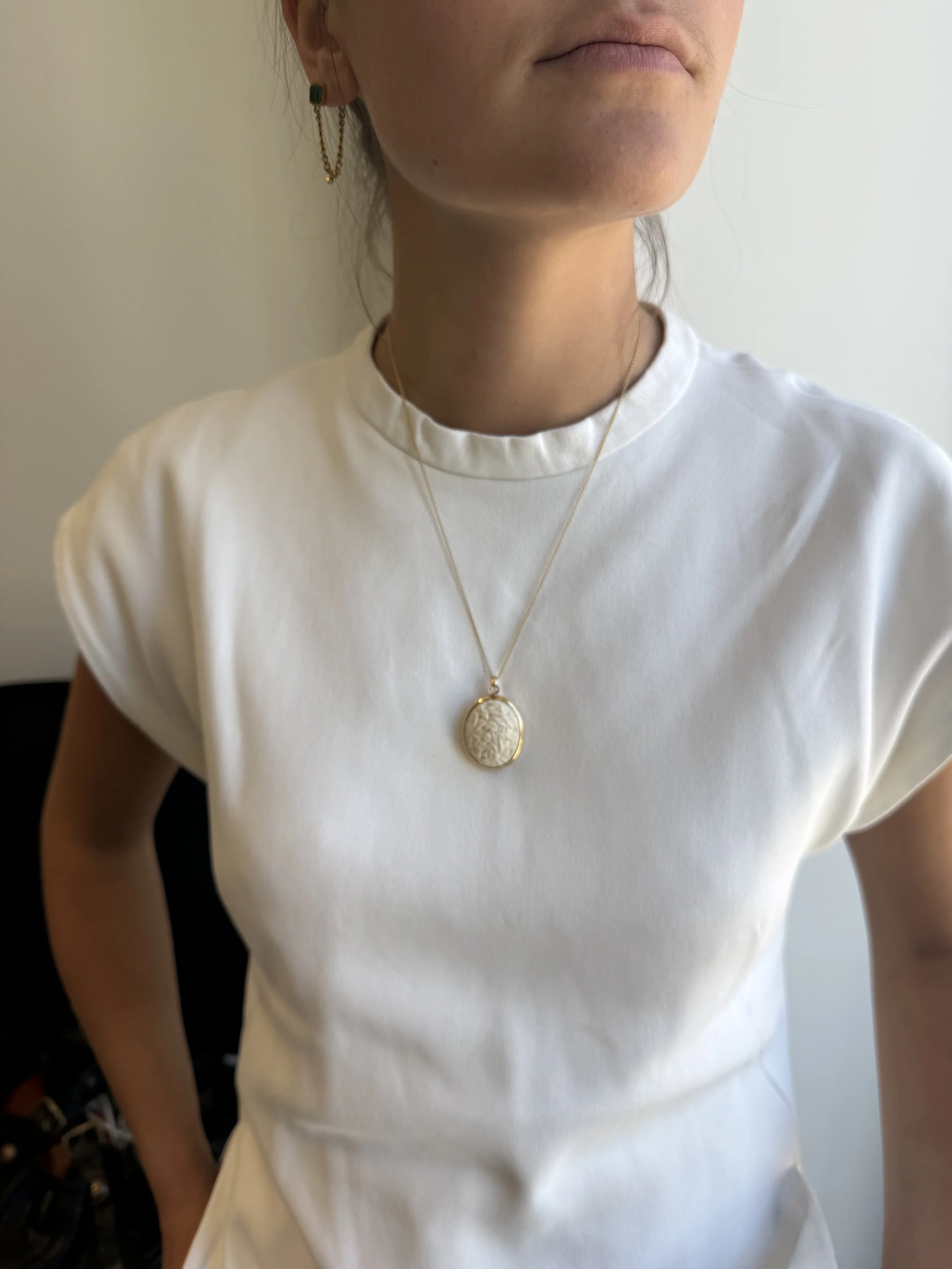 Collier Vintage Avec Pendentif - Marque Estelle Bijoux Paris - Occasion En Bon état - Bijou Rétro Femme