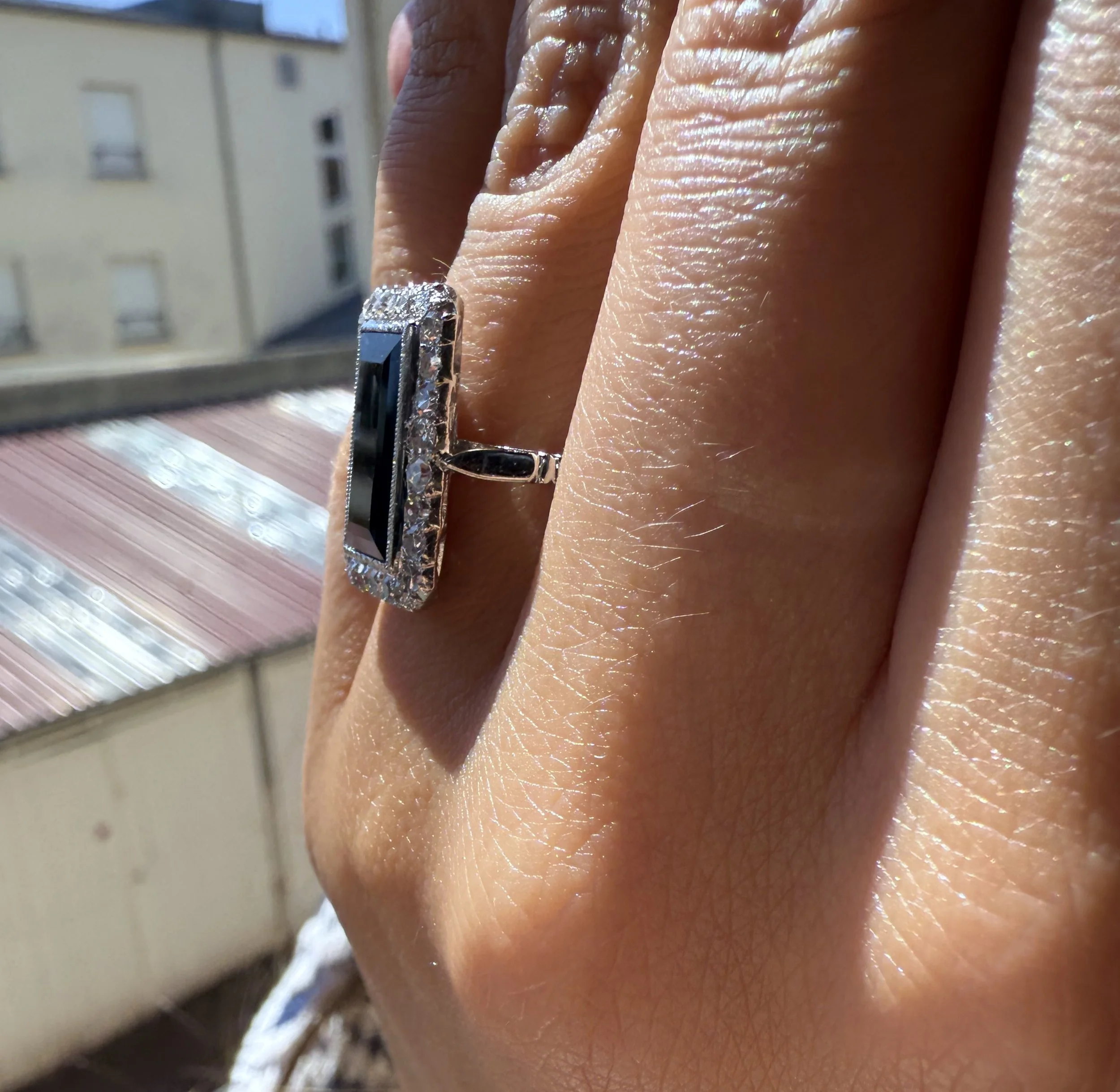 ADR2743-bague-l-isis-saphir-diamants-rectangulaire-cadeau-fiancaille-mariage-naissance-anniversaire (2).jpeg