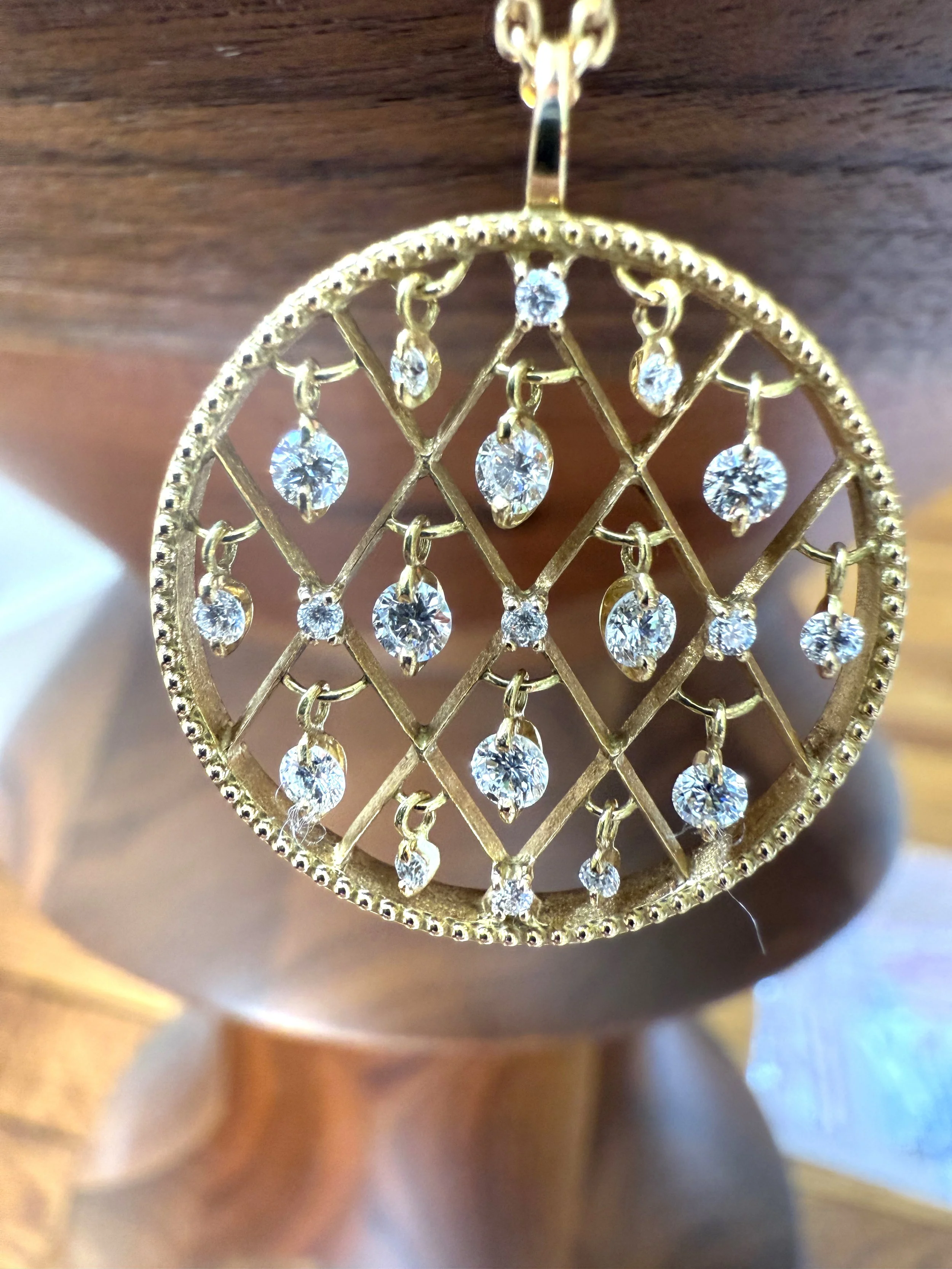 ADR2795-collier-or-jaune-diamants-cadeau-naissance-anniversaire.jpeg.jpeg