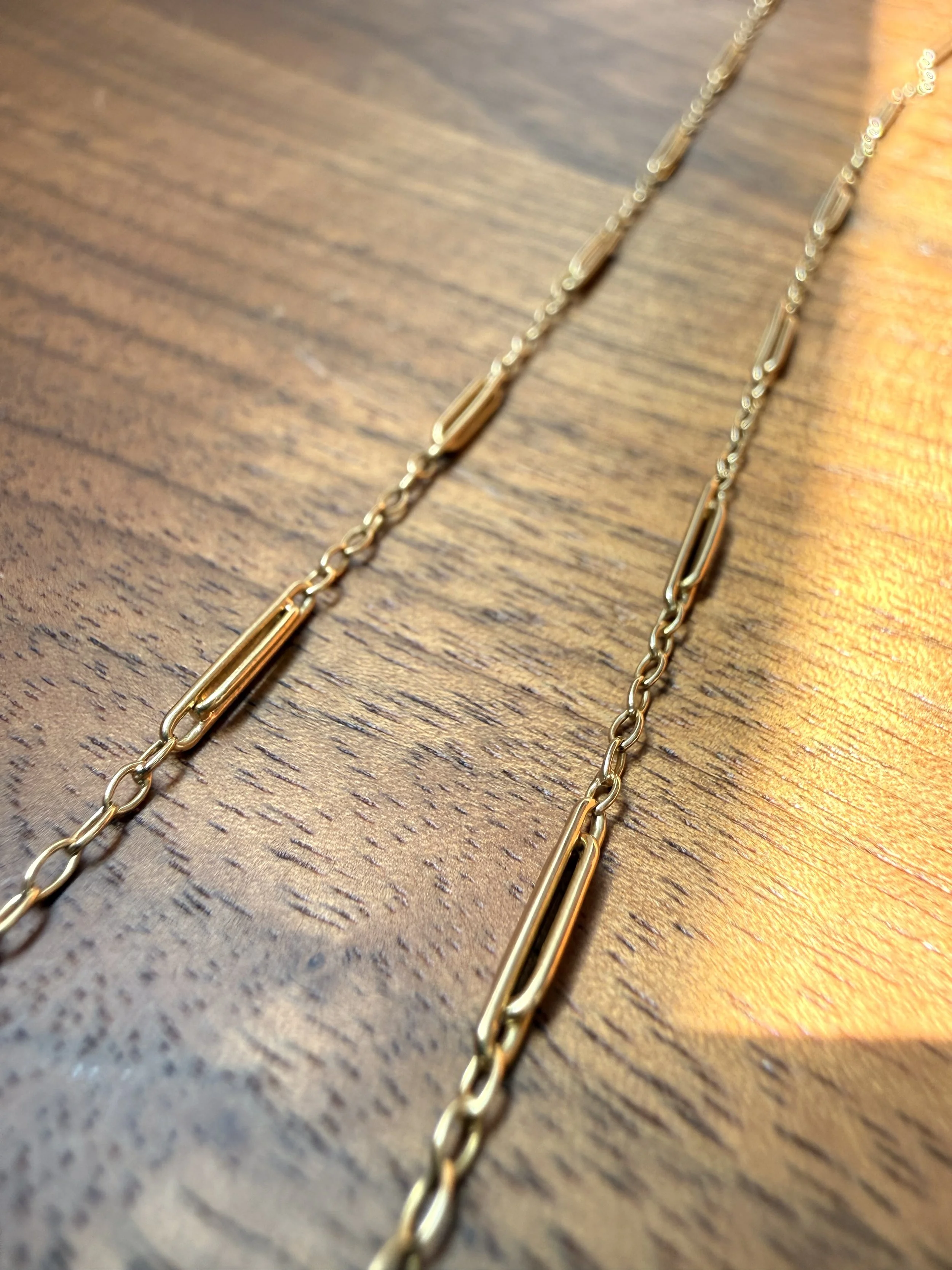 ADR3148-chaine-ancienne-or-jaune-gold-chain-medaille-ancienne-vintage2.jpeg