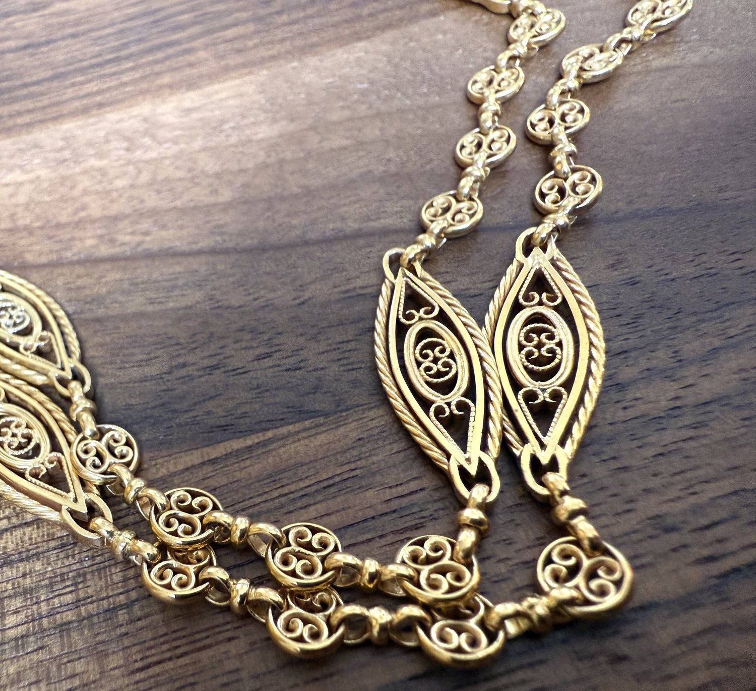 Sautoir Double Ancien En Argent Massif Années 1900 - Maille Et Fleurs De Lys, Ras Du Cou, Rare