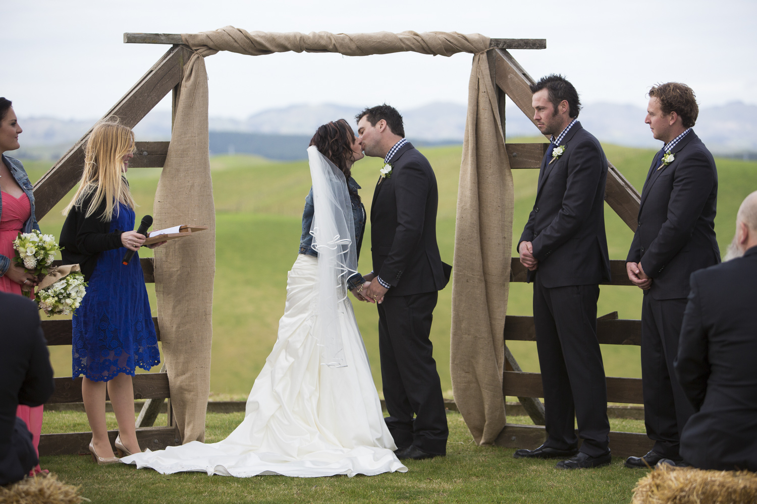 country weddings hawkes bay wedding photographers