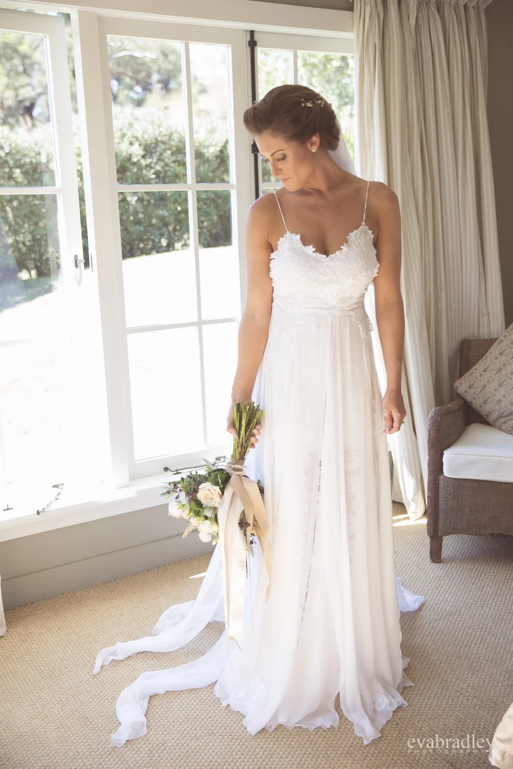 grace-loves-lace-eva-bradley