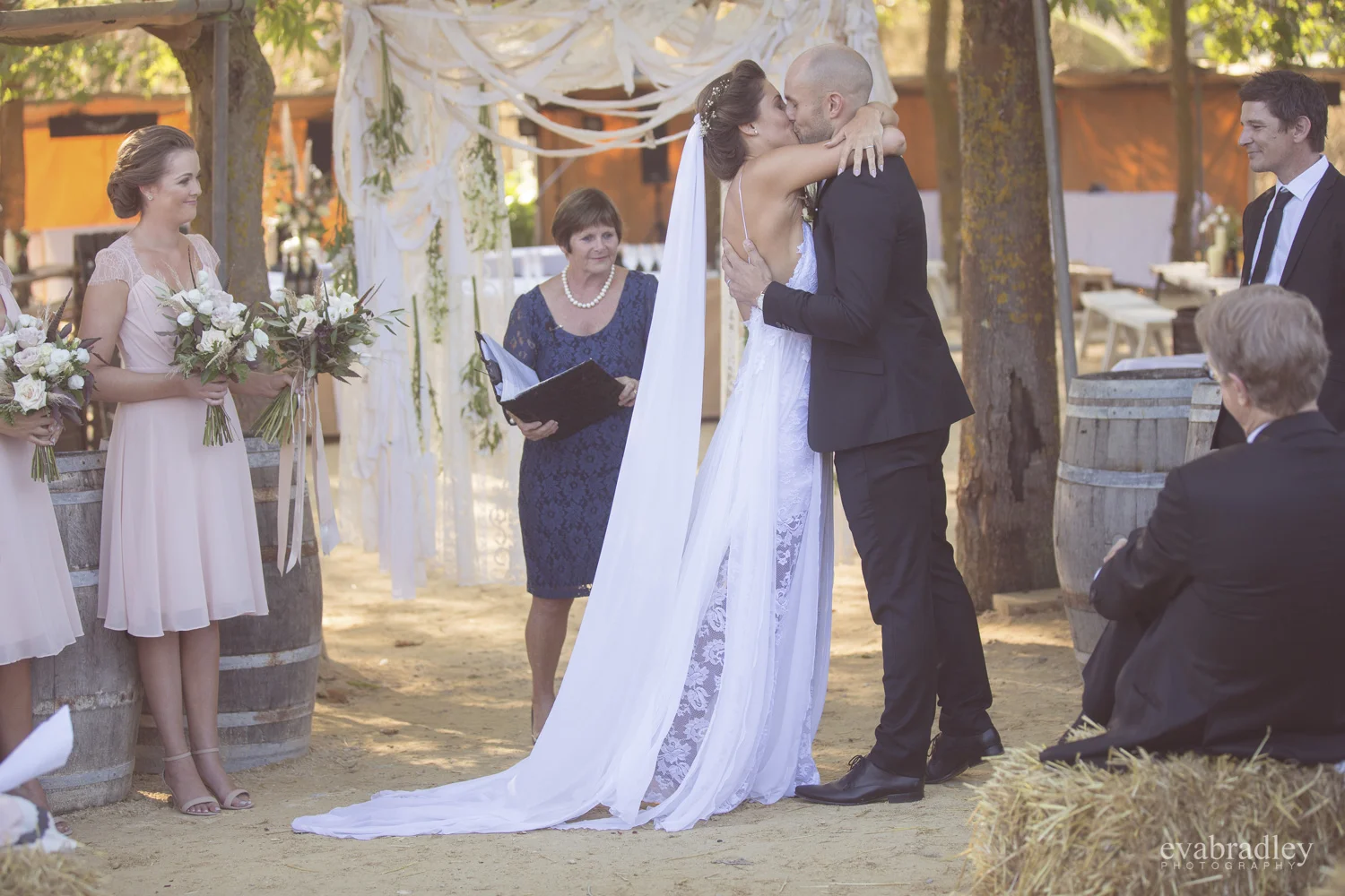 wedding-photography-at-black-barn