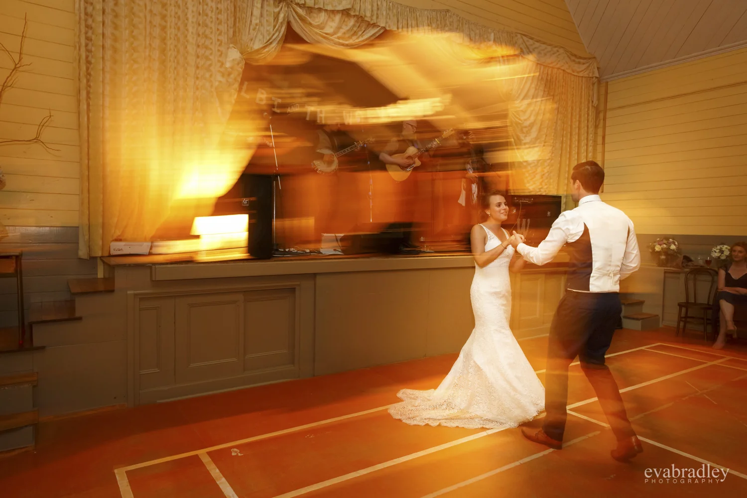 first-dance-hawkes-bay-weddings