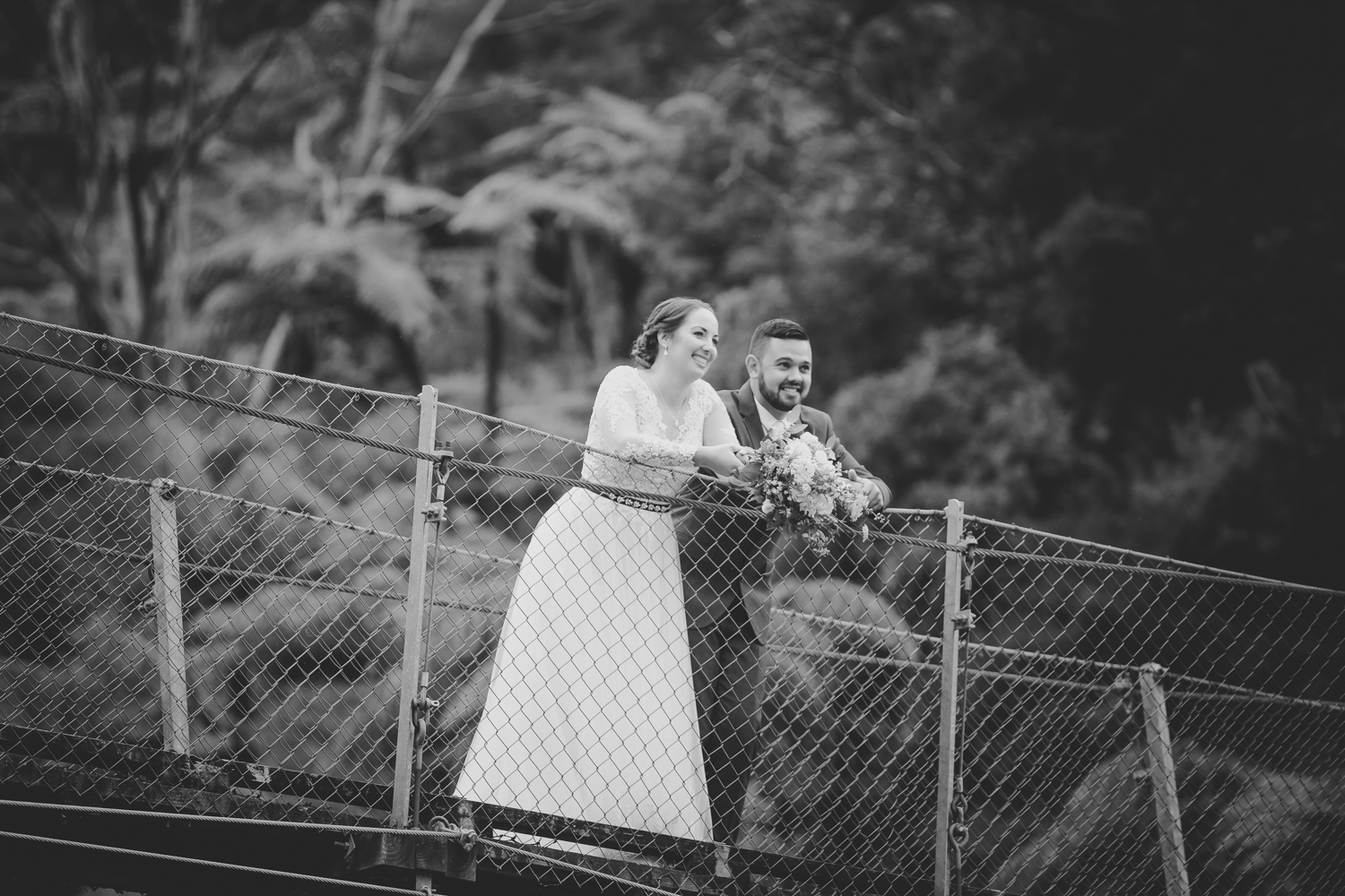 eva-bradley-karangahake-wedding-photos
