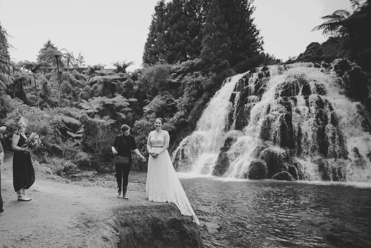 awesome-wedding-photographers-new-zealand