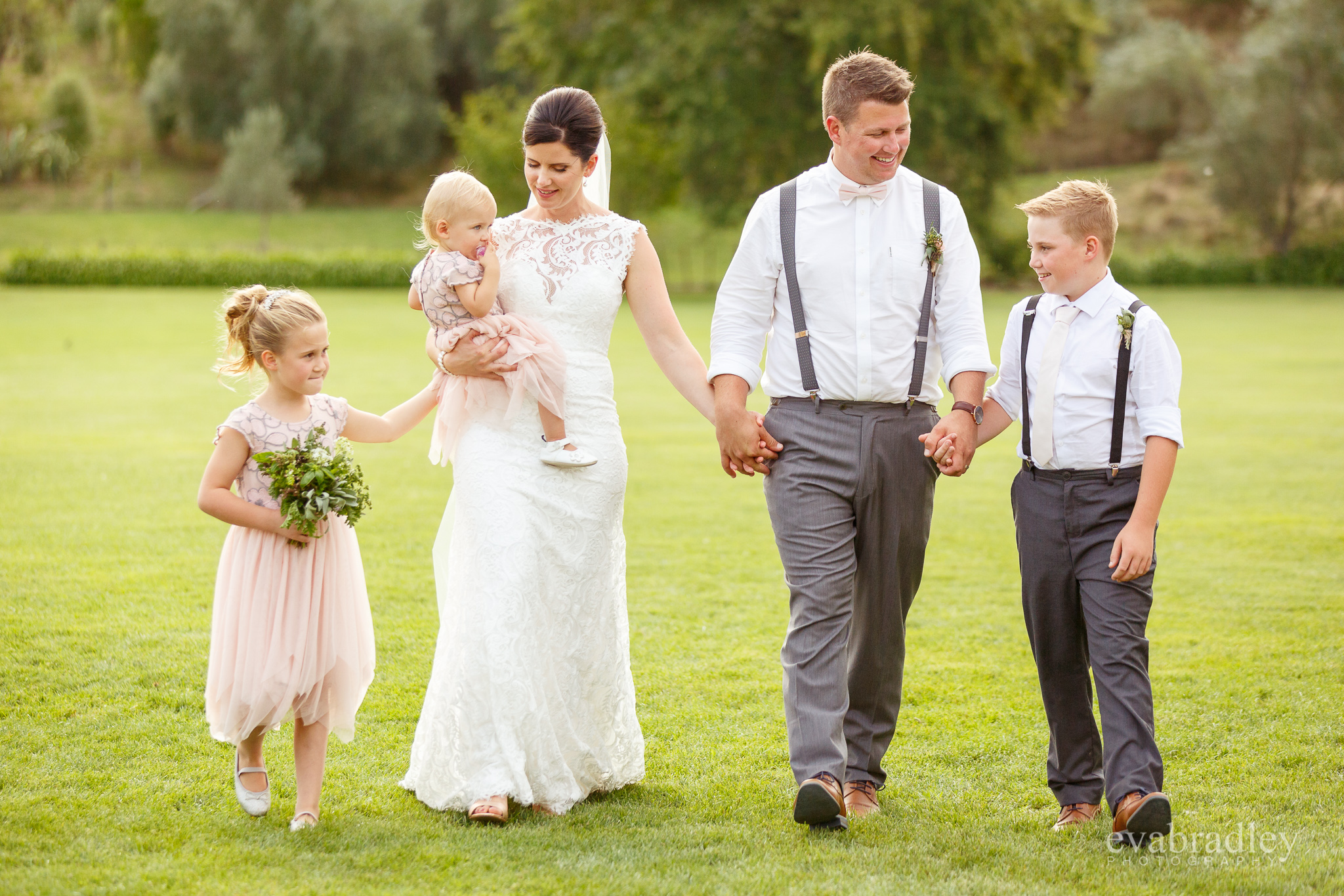 best hawkes bay wedding photographers