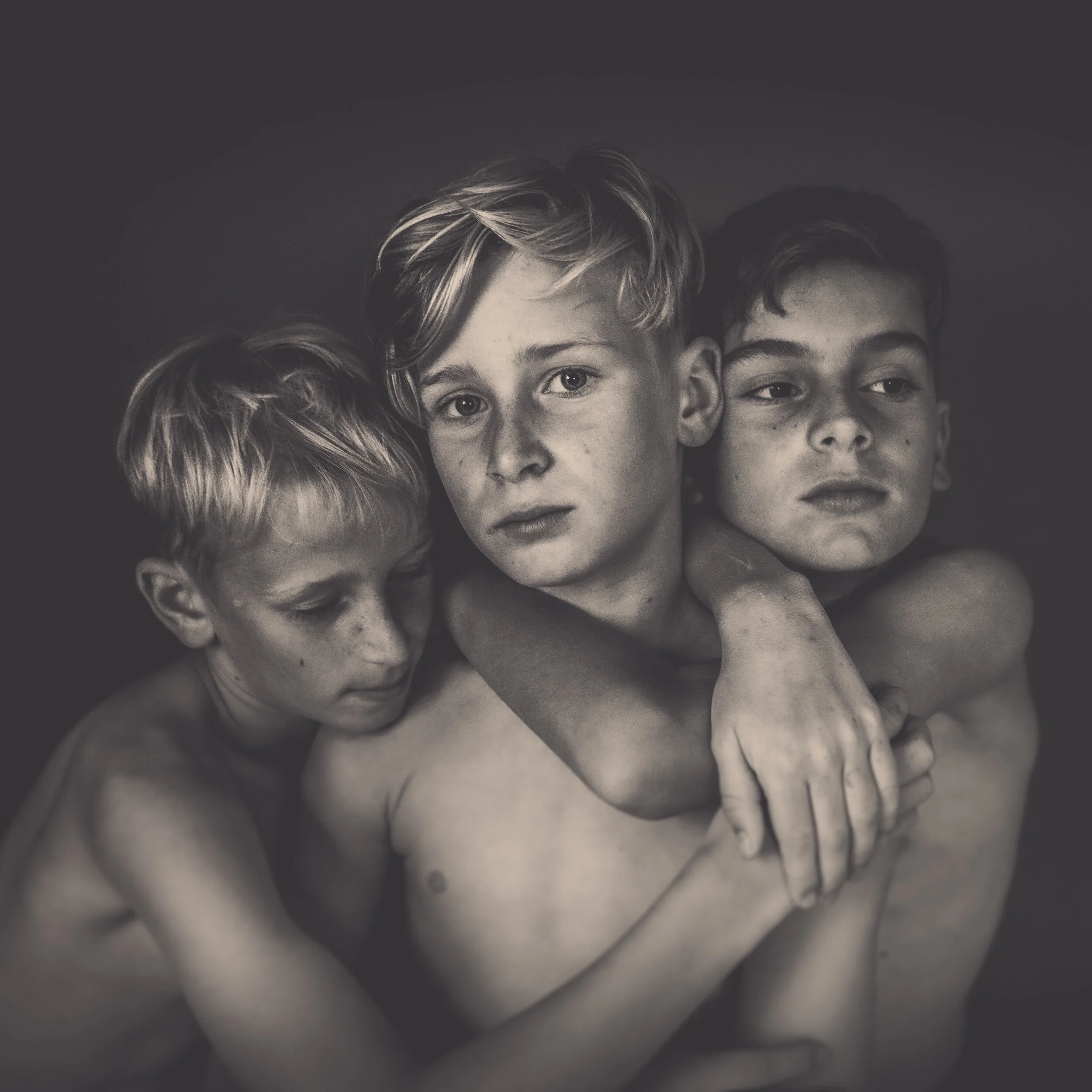 STUDIO FAMILY SESSION