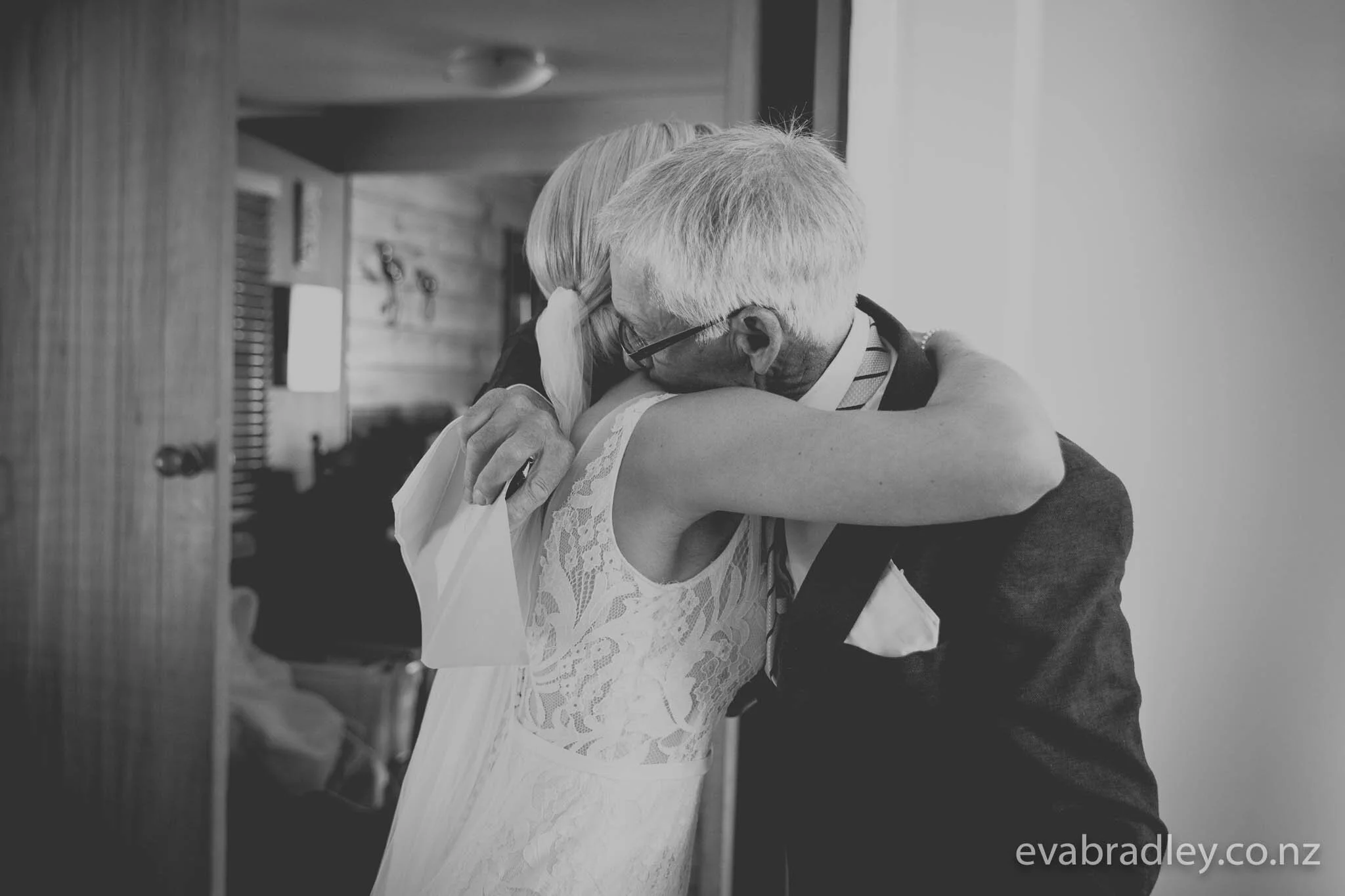 Eva-bradley-wedding-photographer