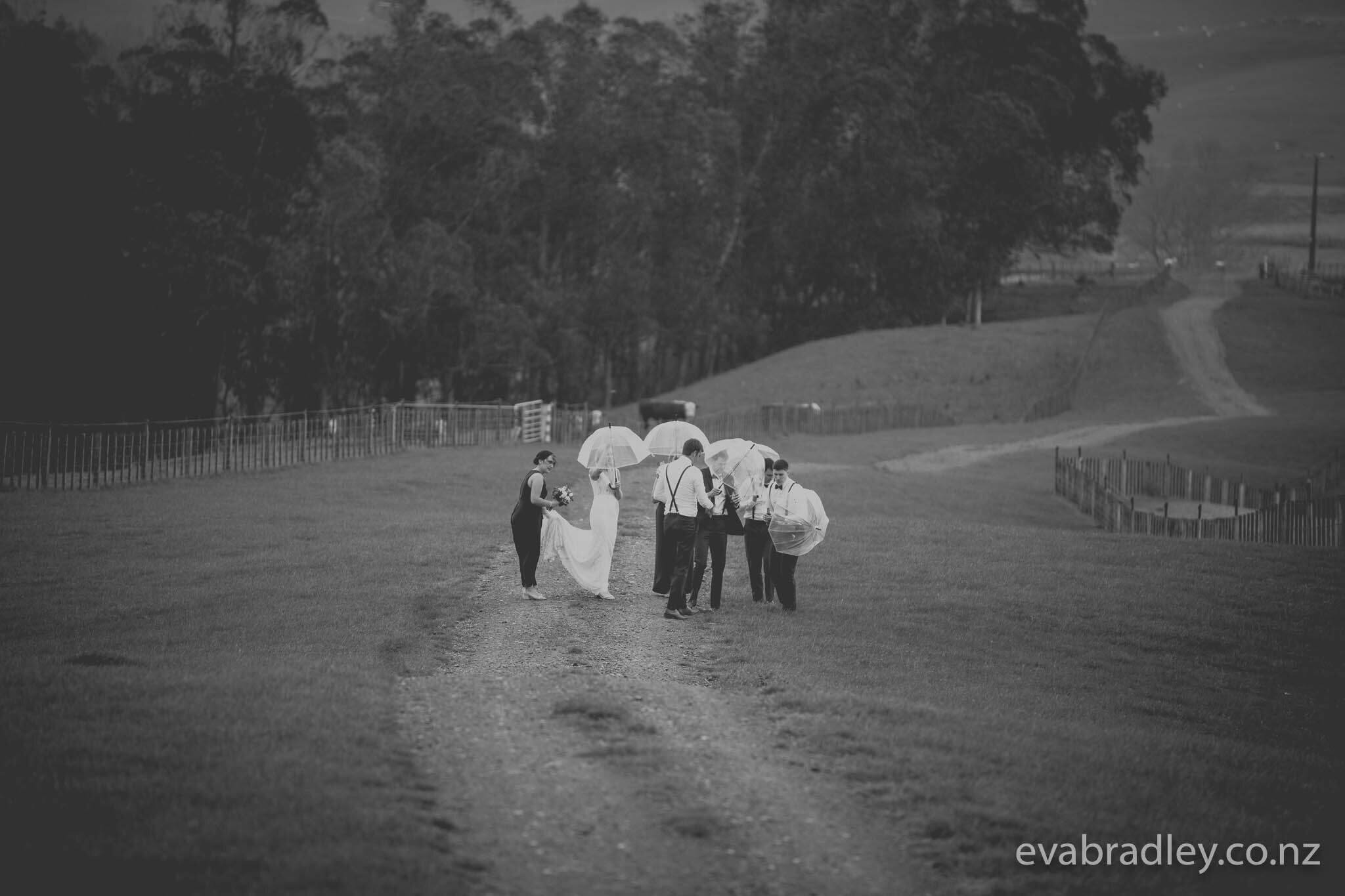 wet-weather-wedding-photography-hawkes-bay