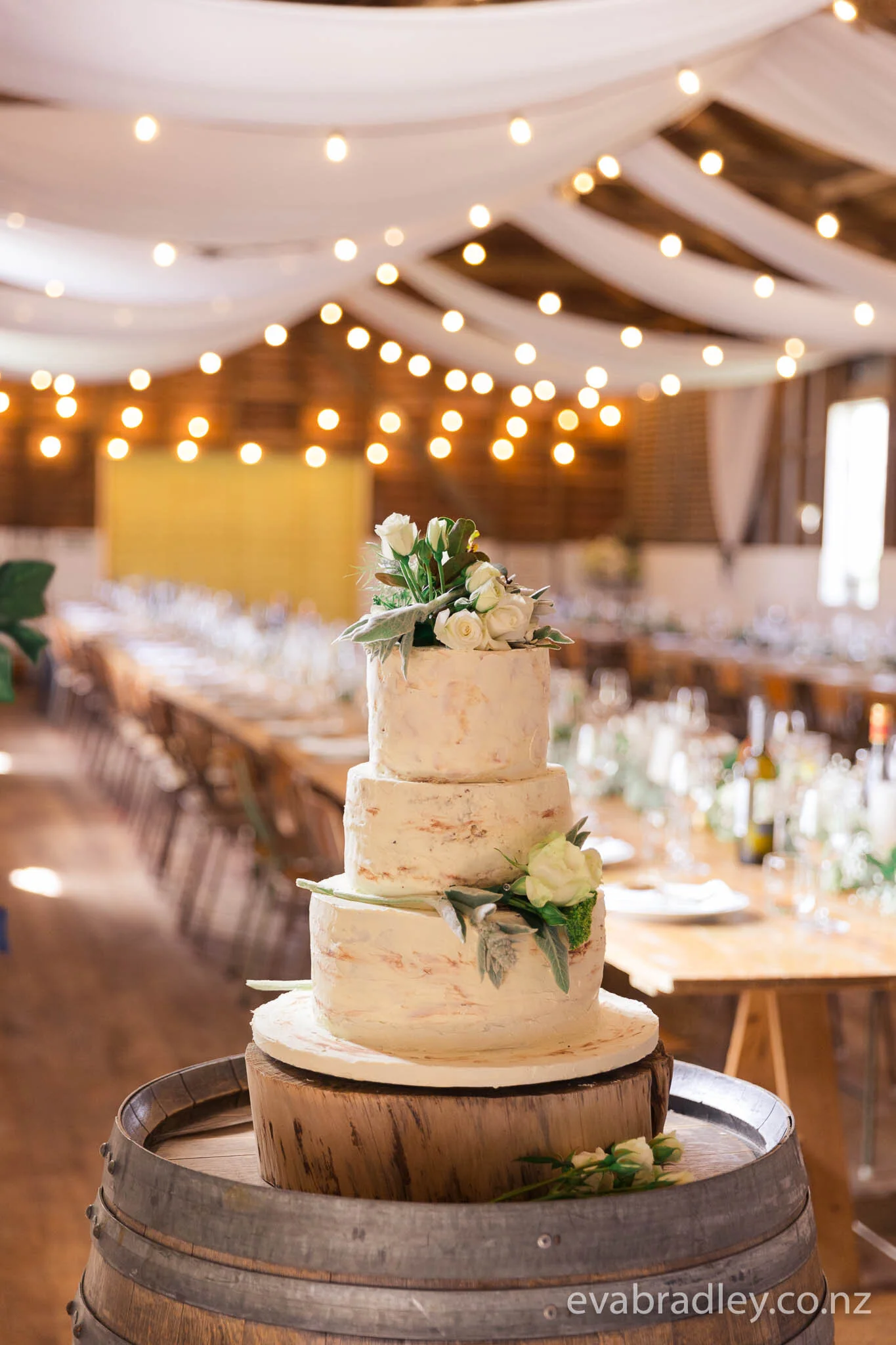 rustic-hawkes-bay-country-wedding