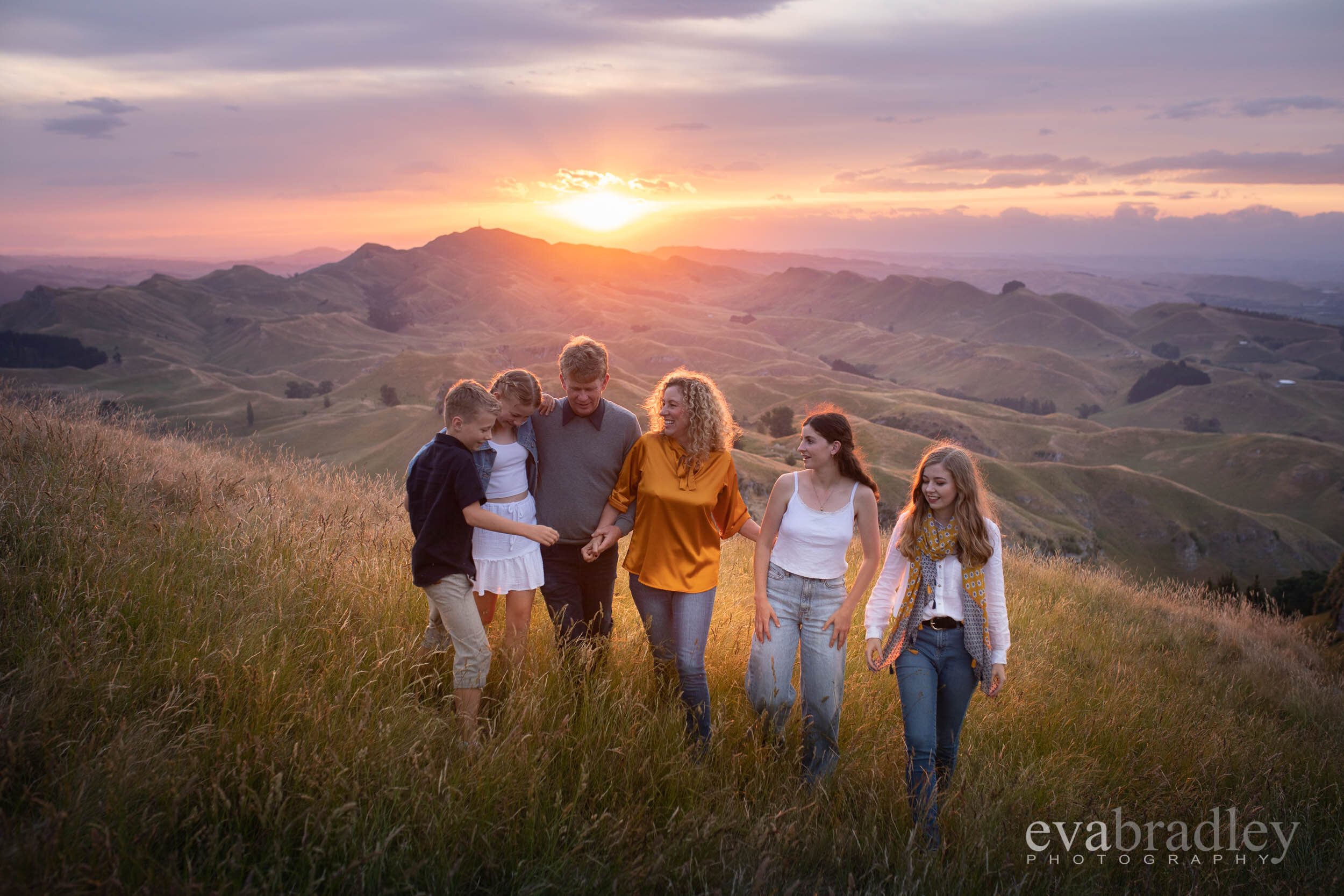 te mata peak sunset photography Eva Bradley