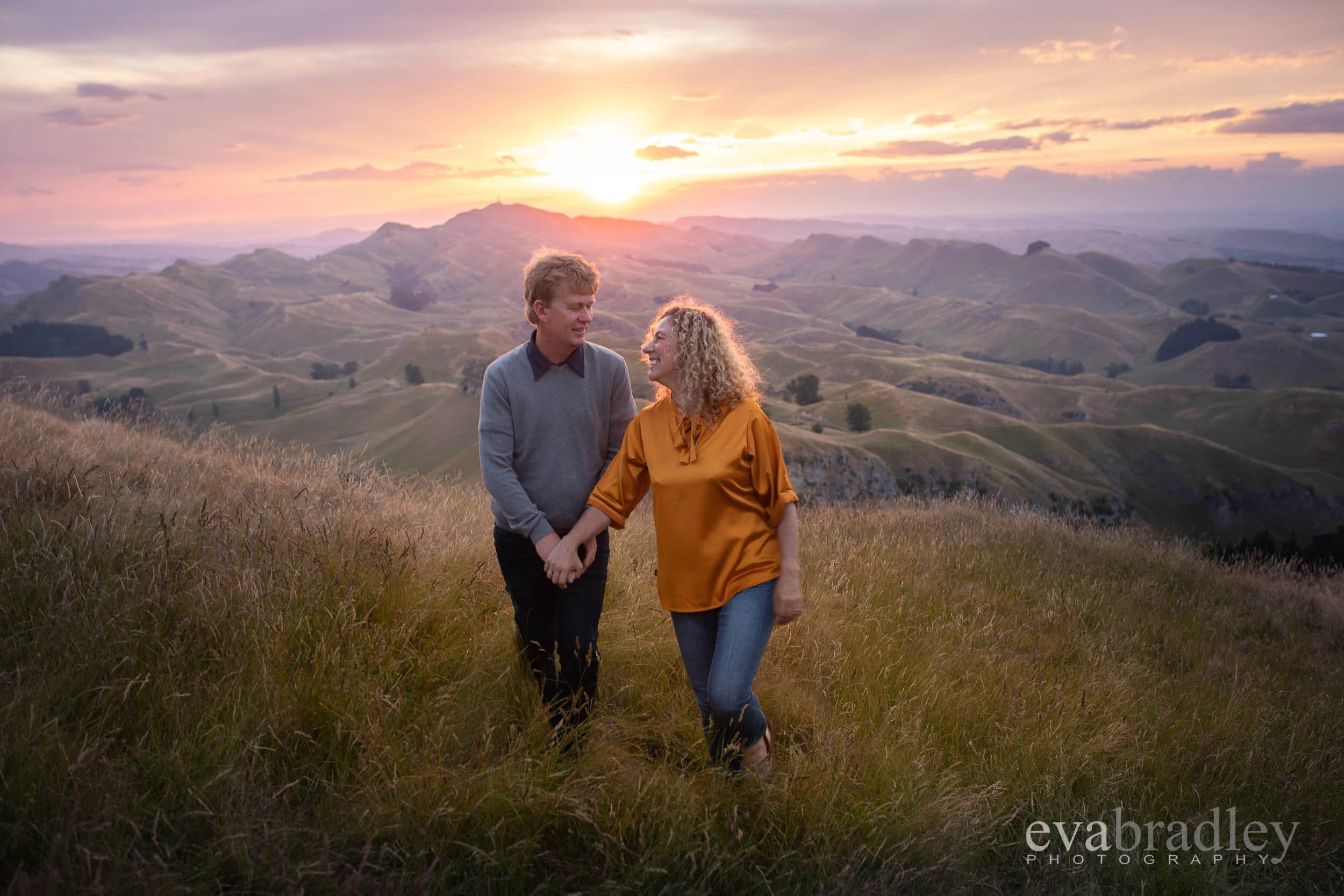 engagement photography te mata peak Hawke's Bay