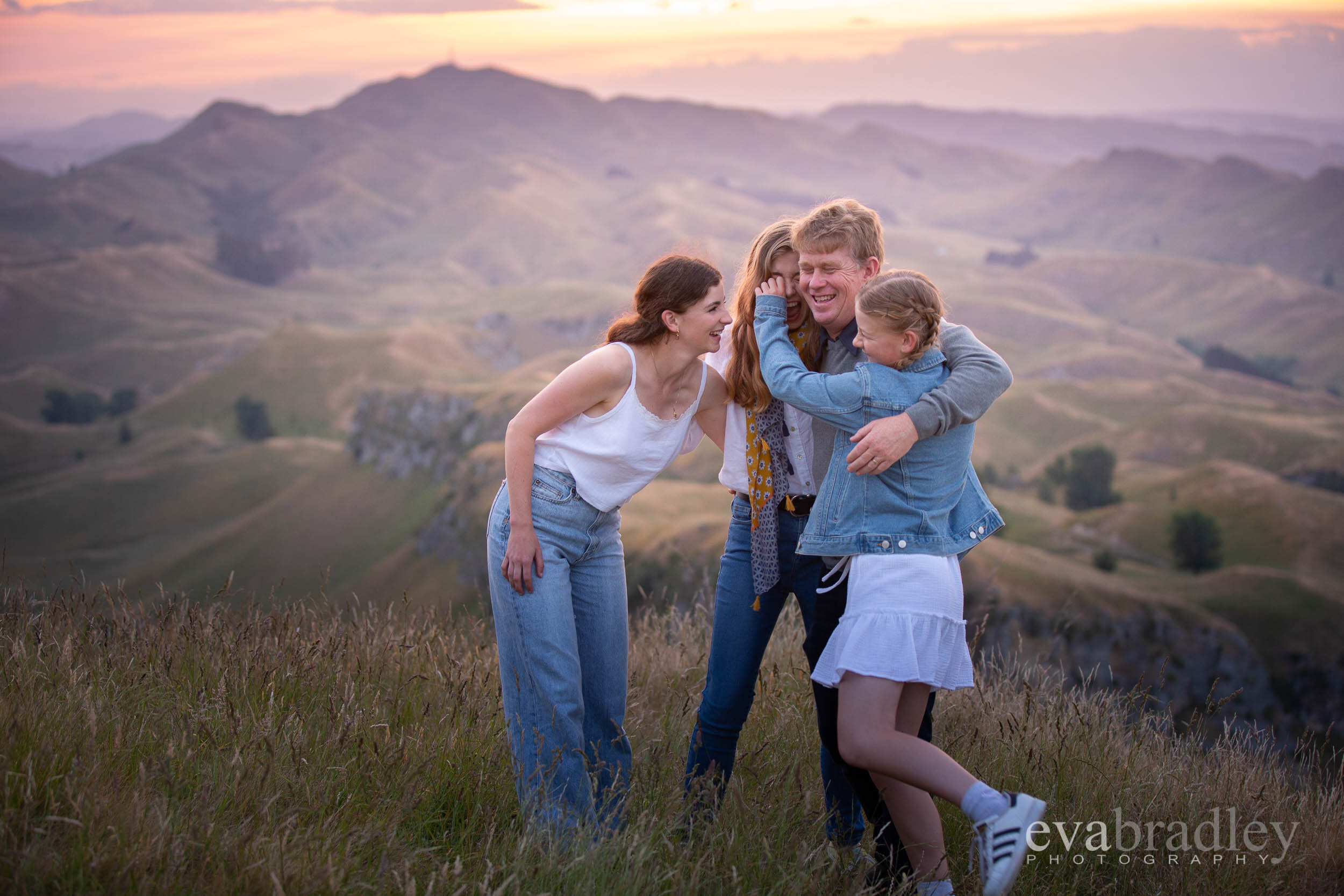 Family photos on Te Mata Peak Hawke's Bay