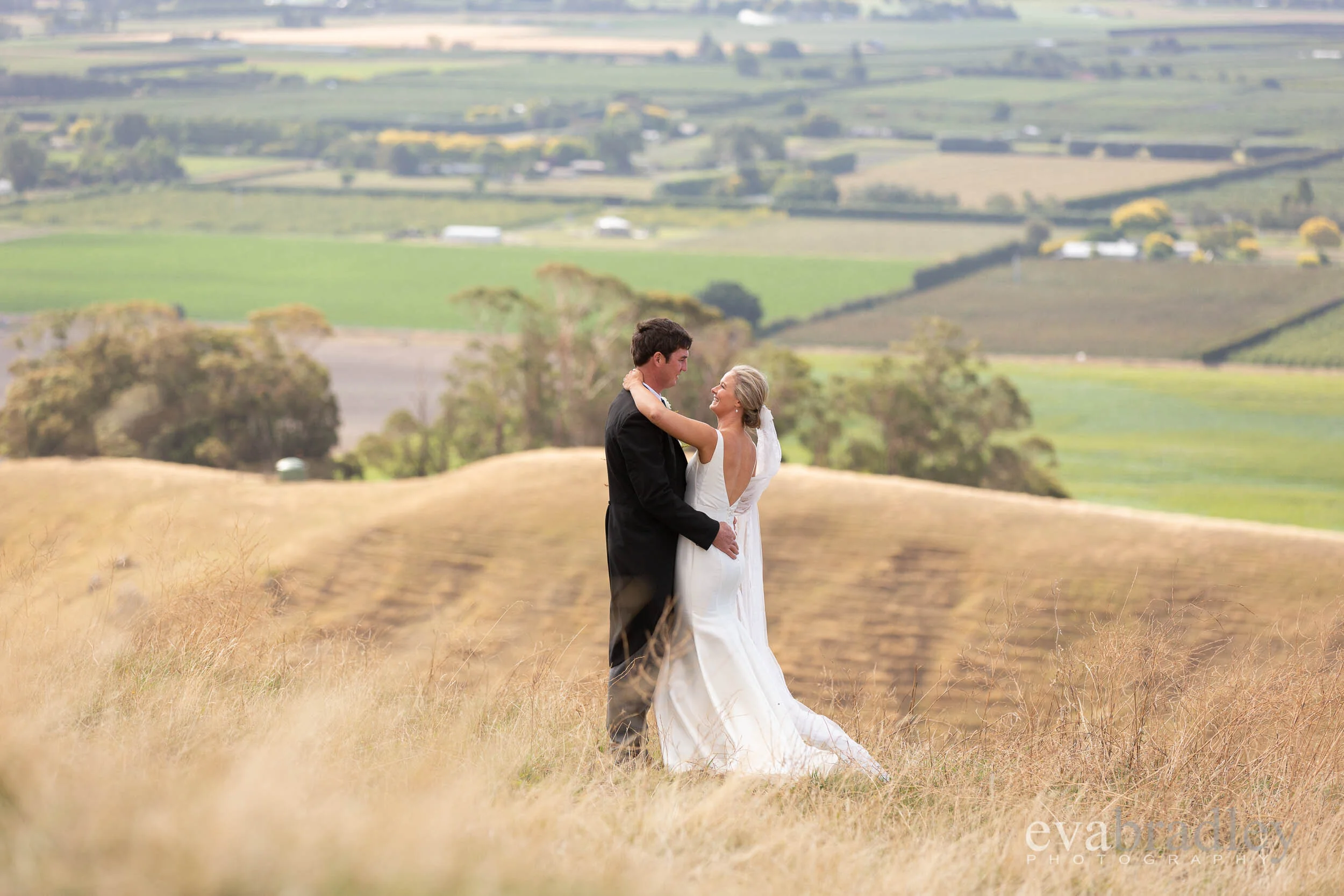 one day bridal hawkes bay wedding photographer