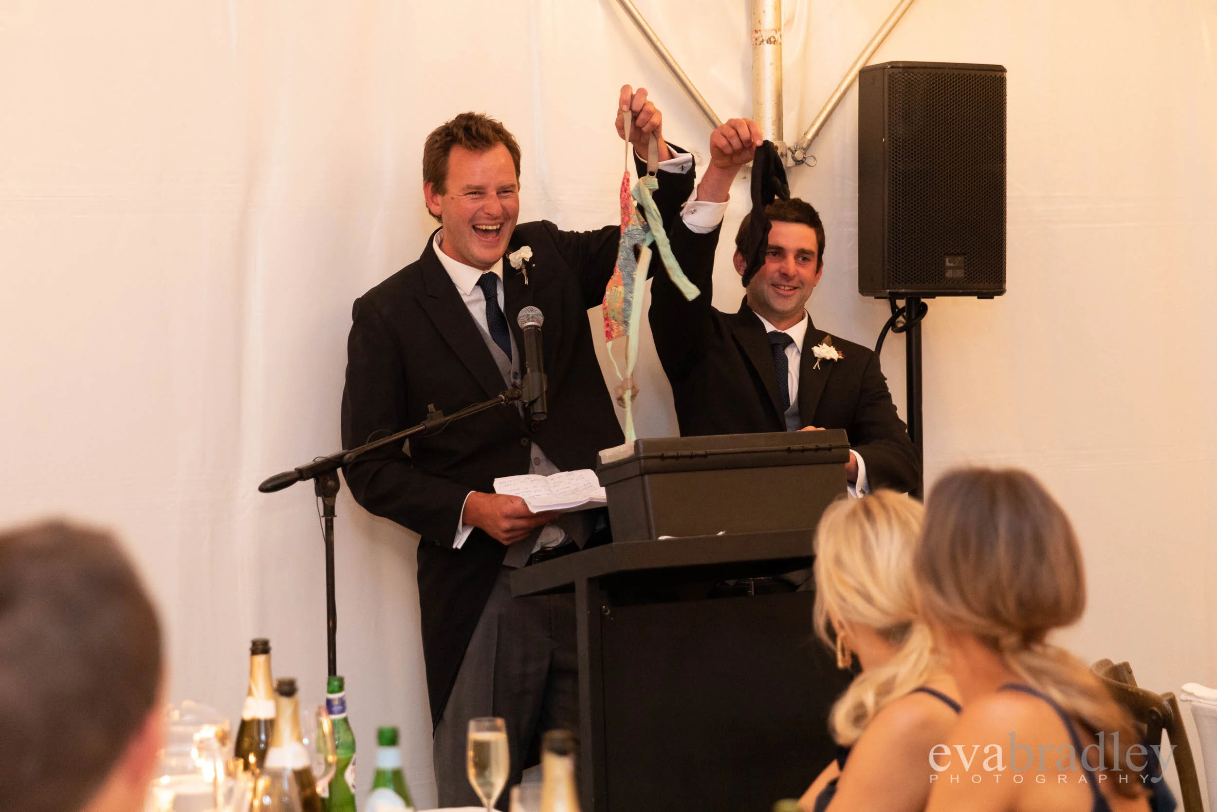 wedding photographers in north island