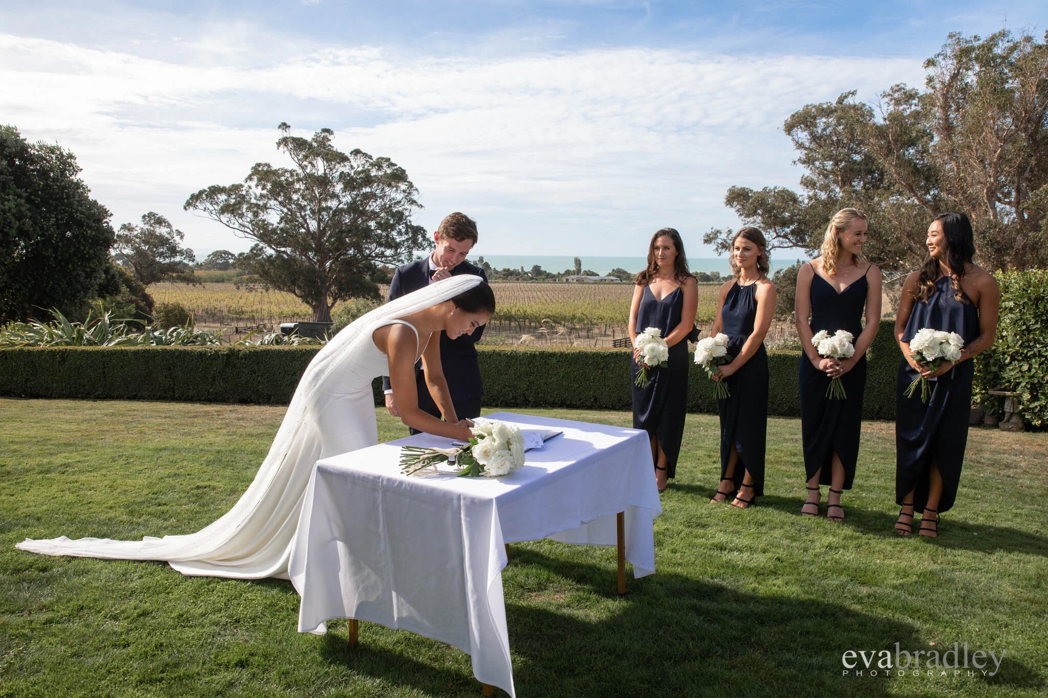 cape-estate-te-awanga-weddings