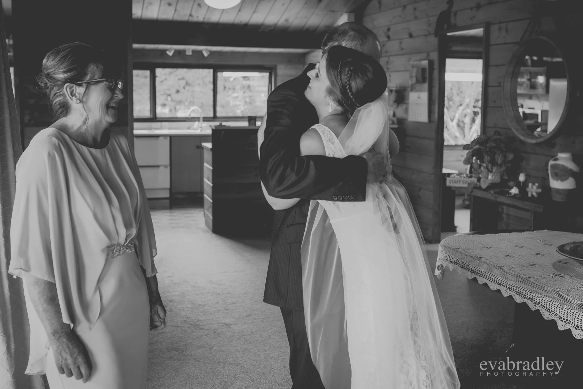 Eva Bradley wedding photographer