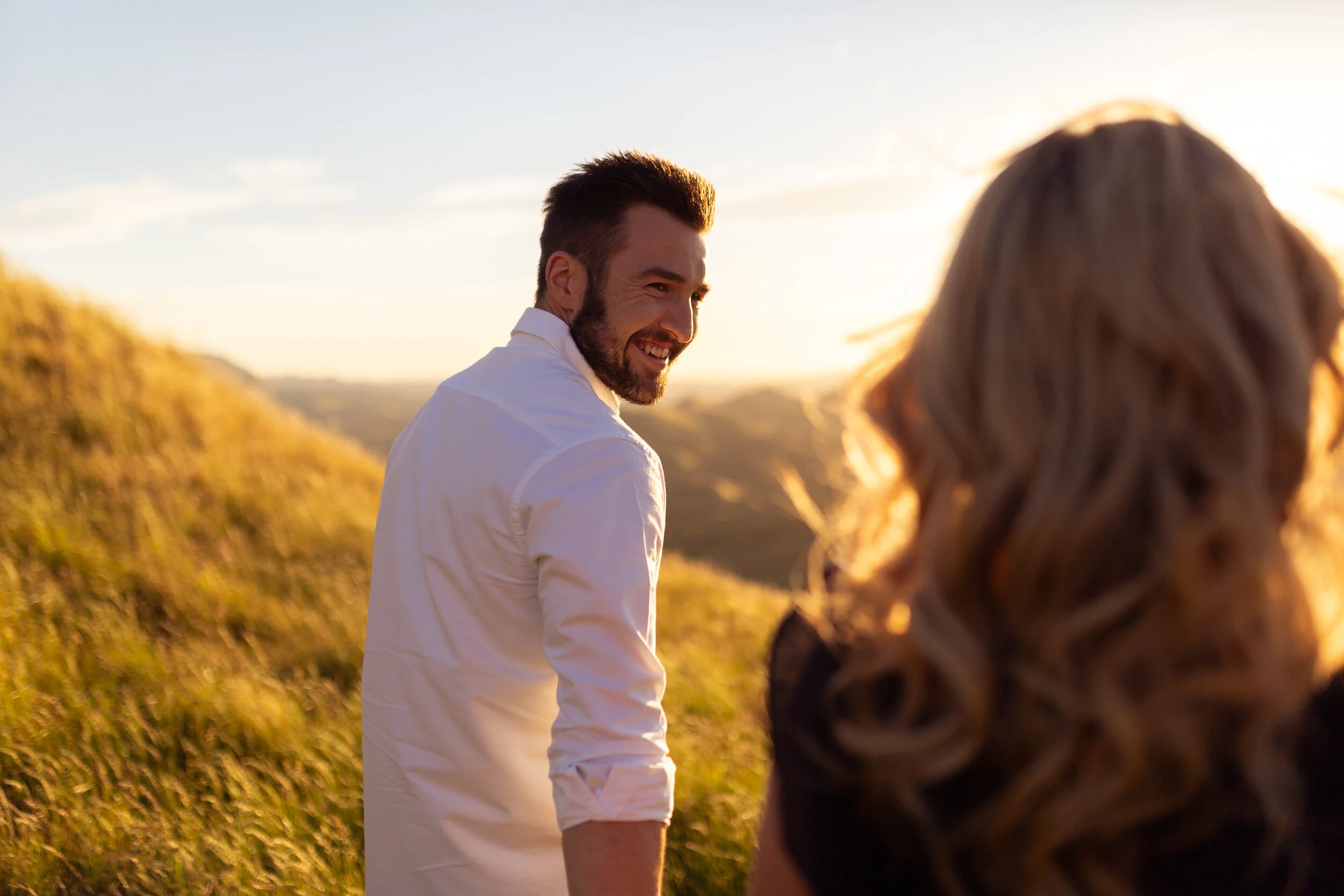 te mata peak engagement photography