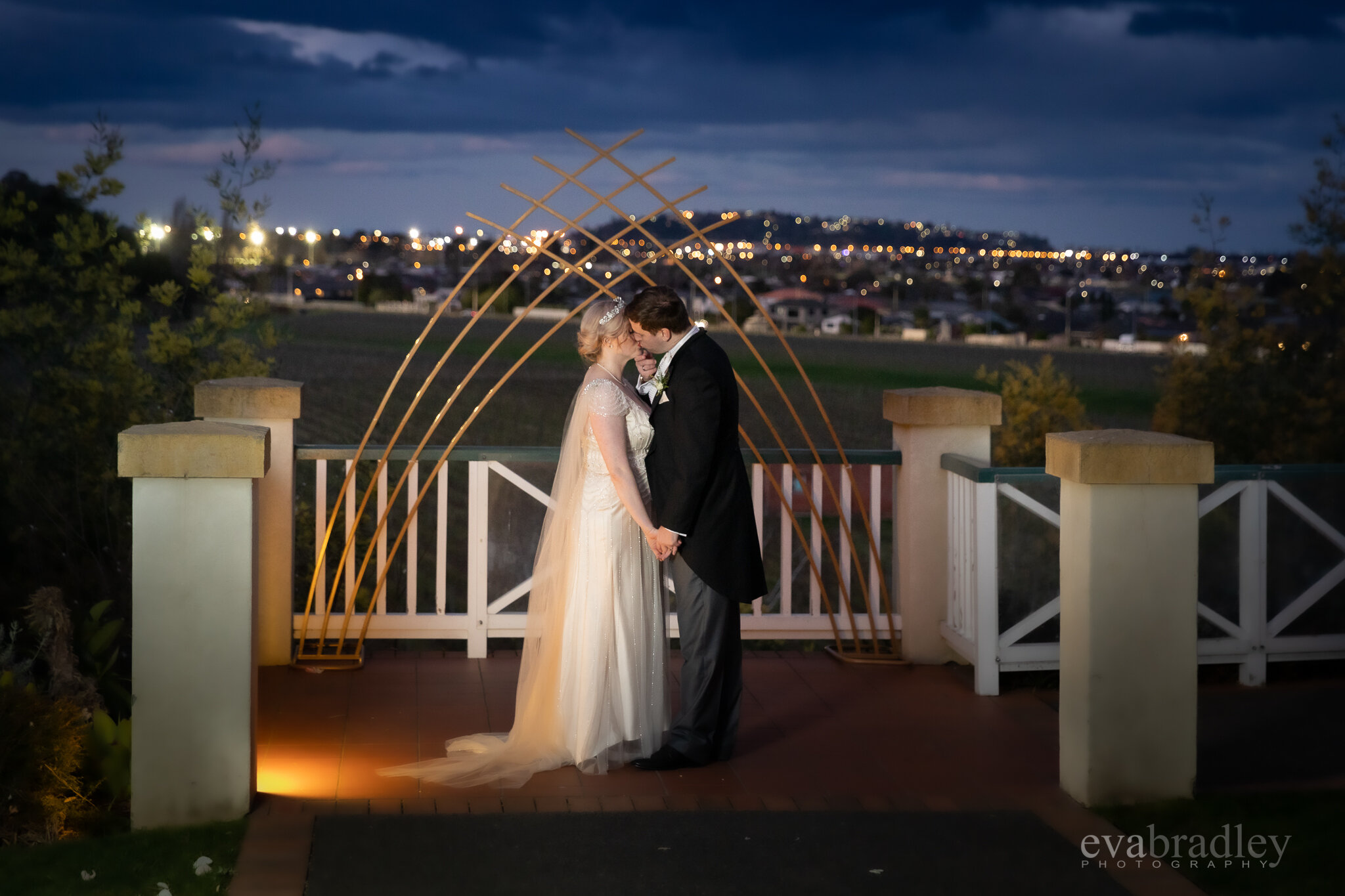 top-hawkes-bay-wedding-photographers-eva-bradley-1