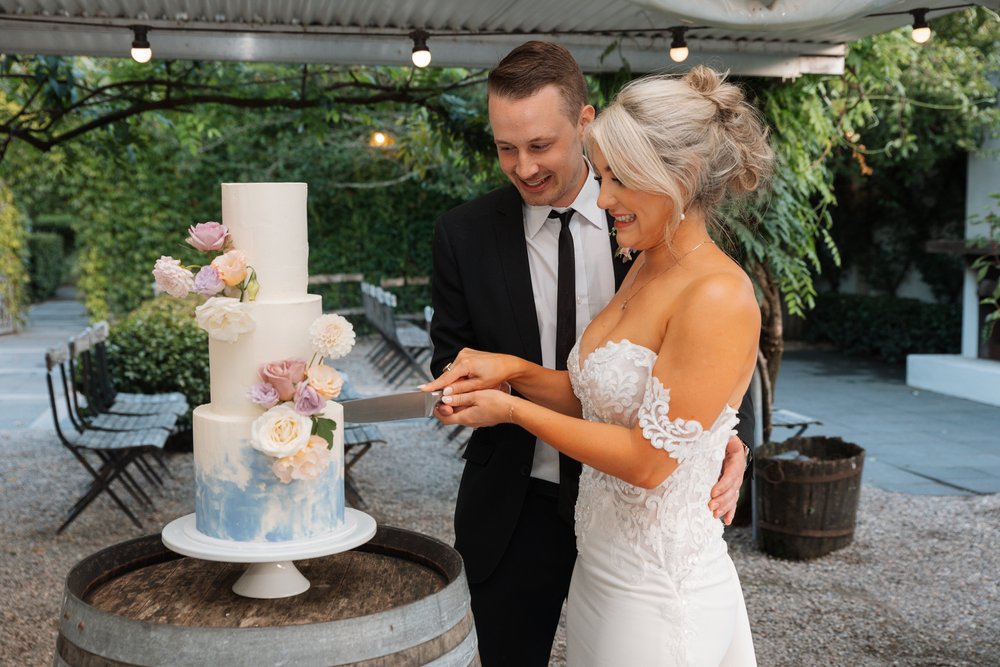 hawkes-bay-wedding-cake-makers