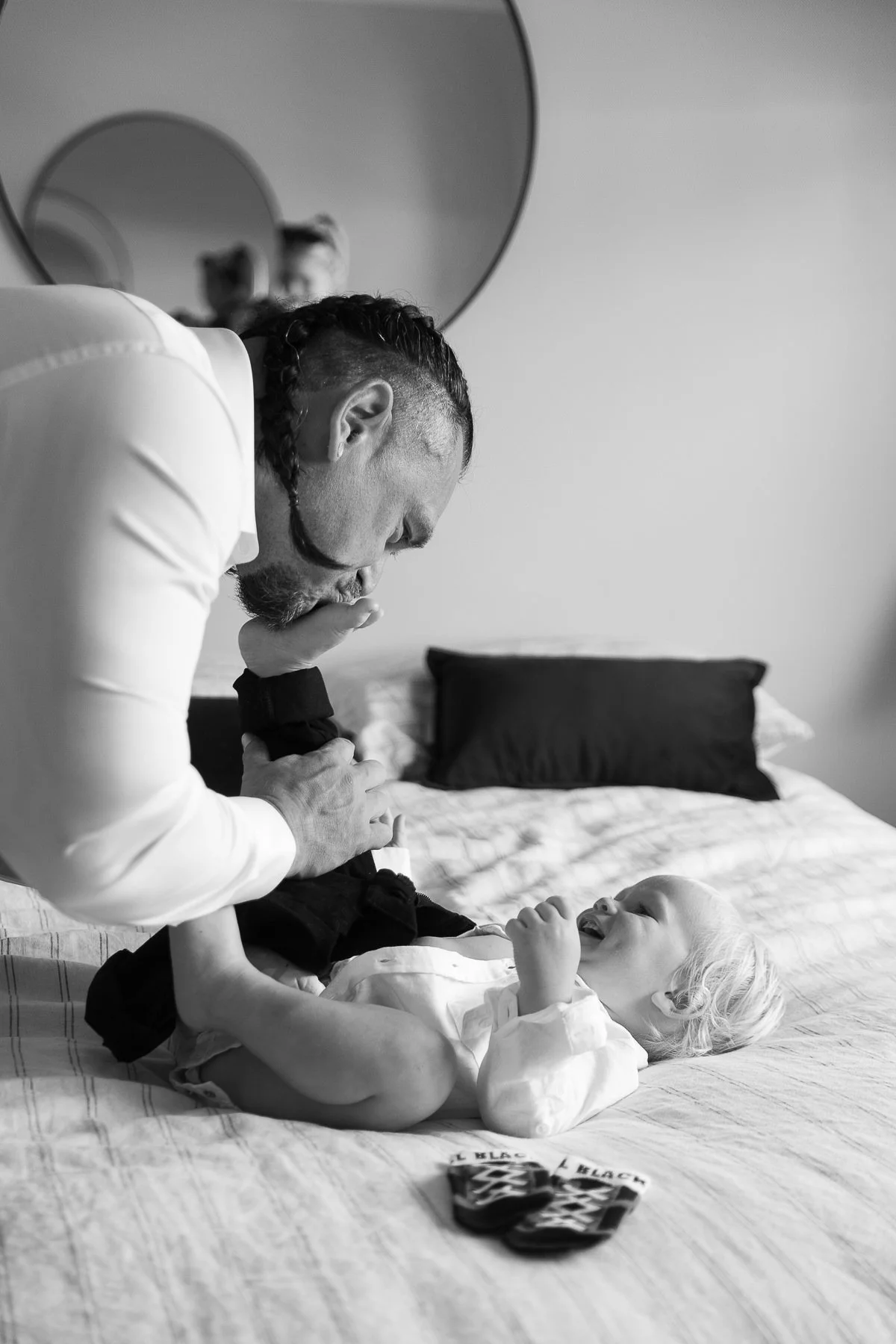 groom-and-baby-at-hawkes-bay-wedding-venues