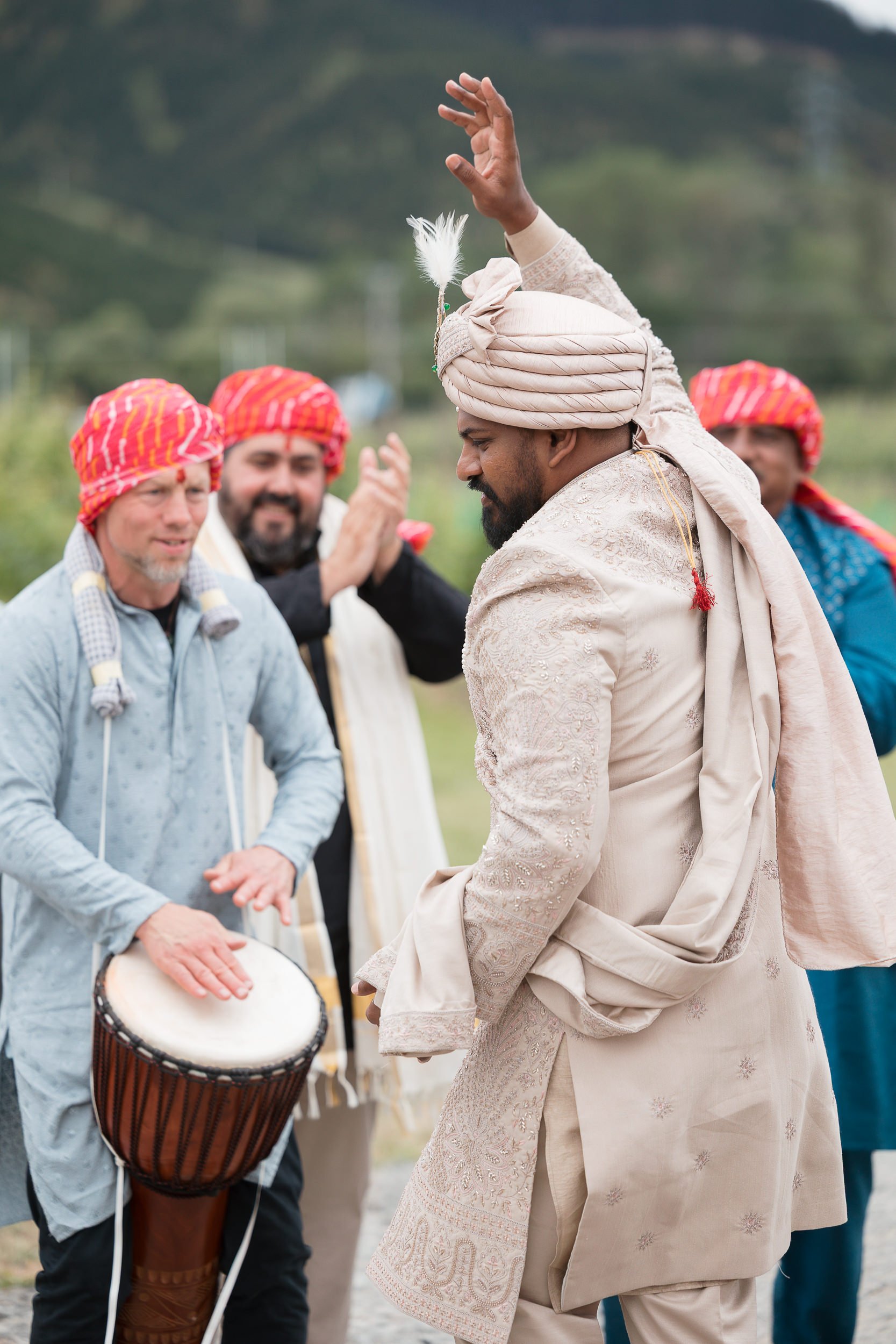 groom-dances-at-hindu-indian-wedding