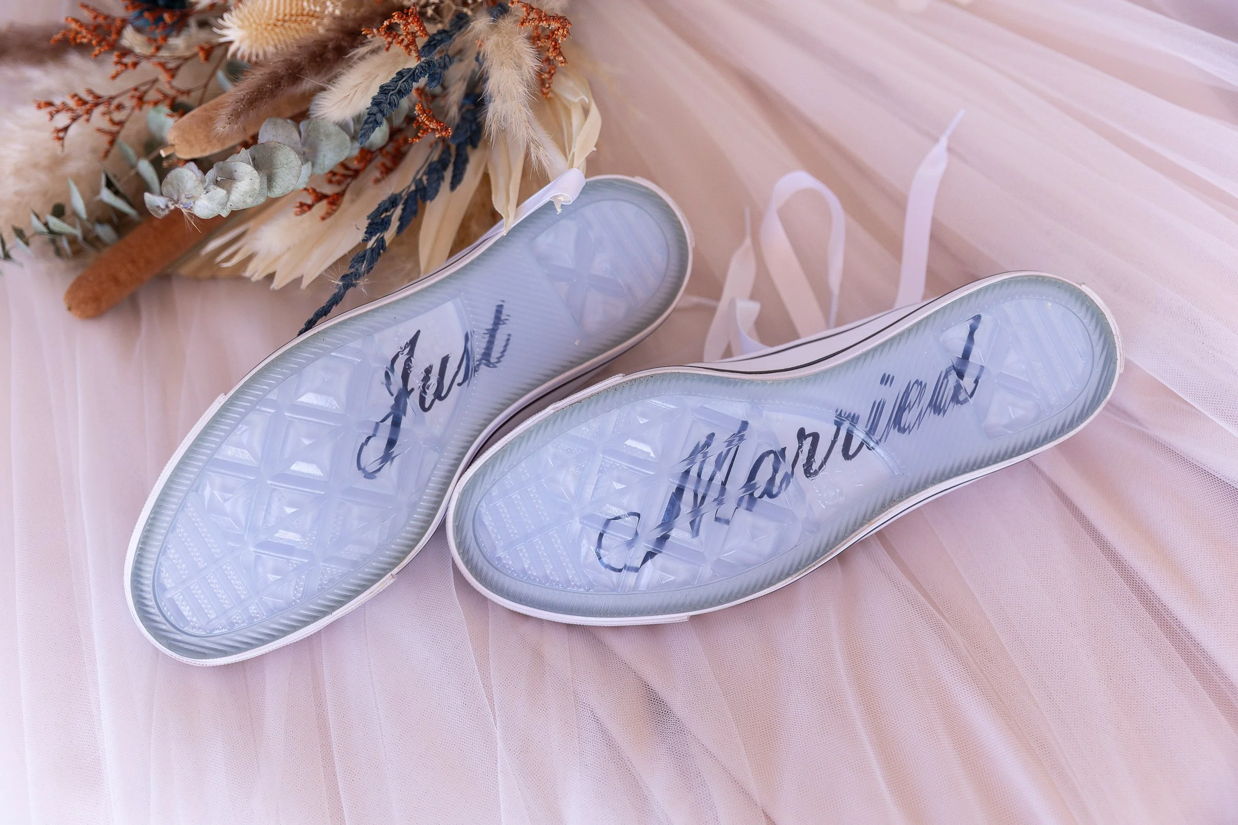 just-married-custom-white-converse-wedding-shoes-nz