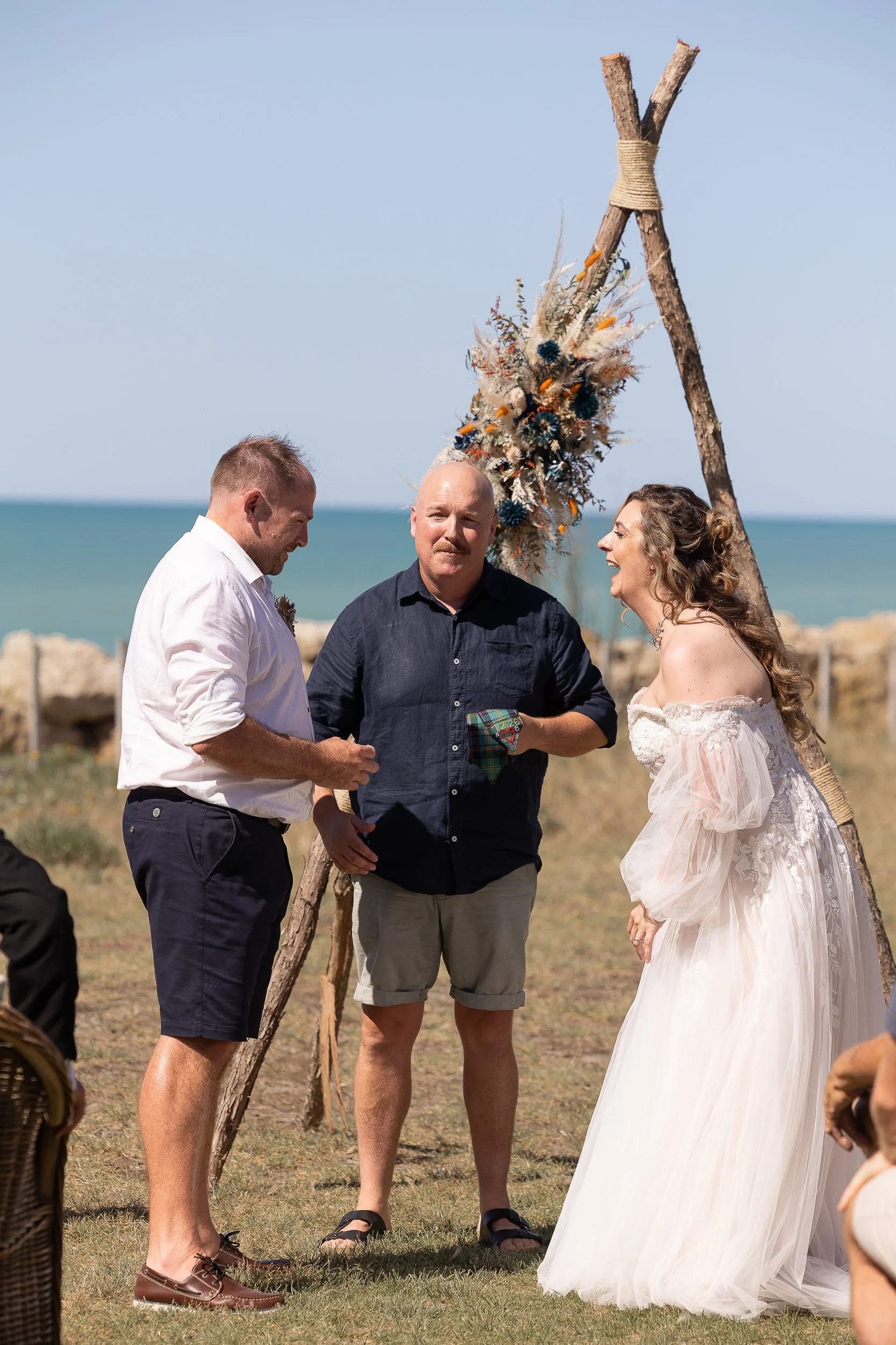 how-to-have-a-relaxed-hawkes-bay-wedding