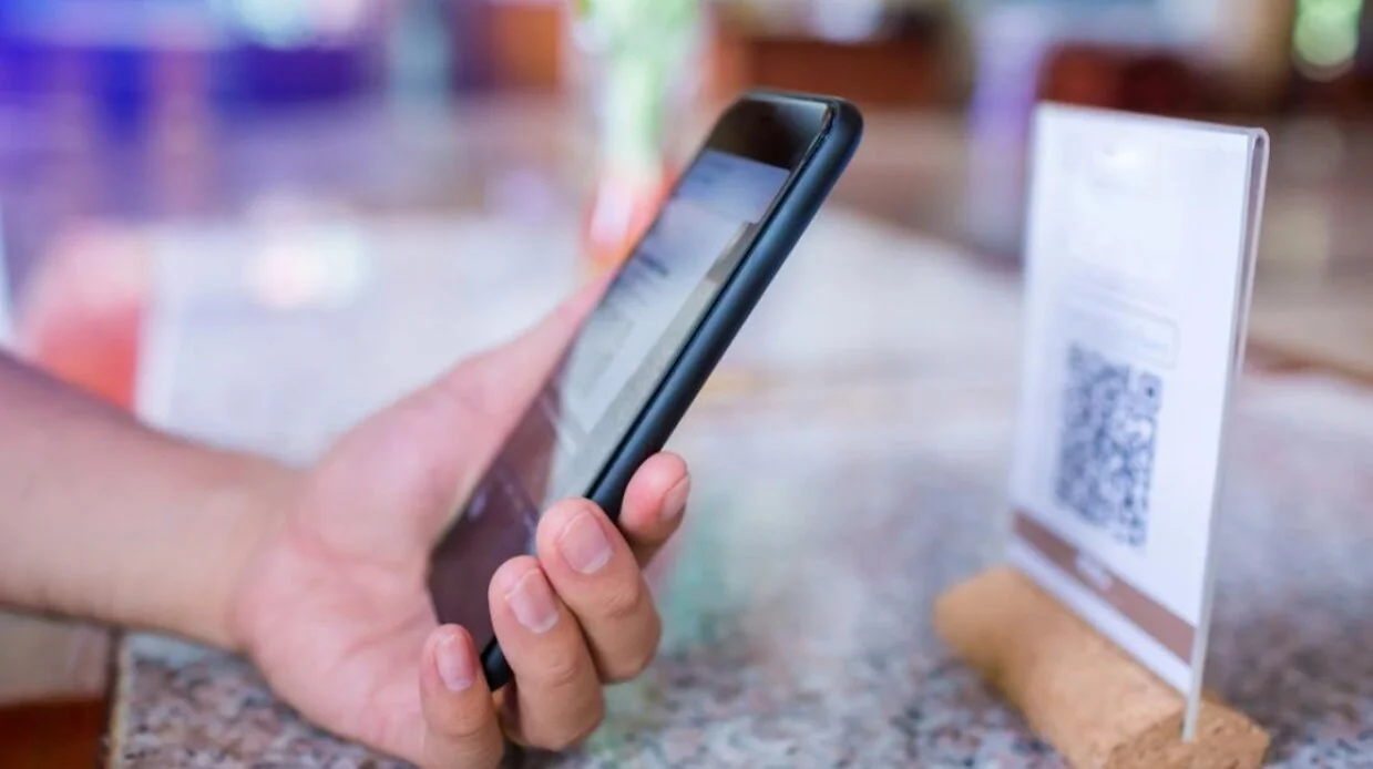 More Kazakhs Choosing Cashless Payments