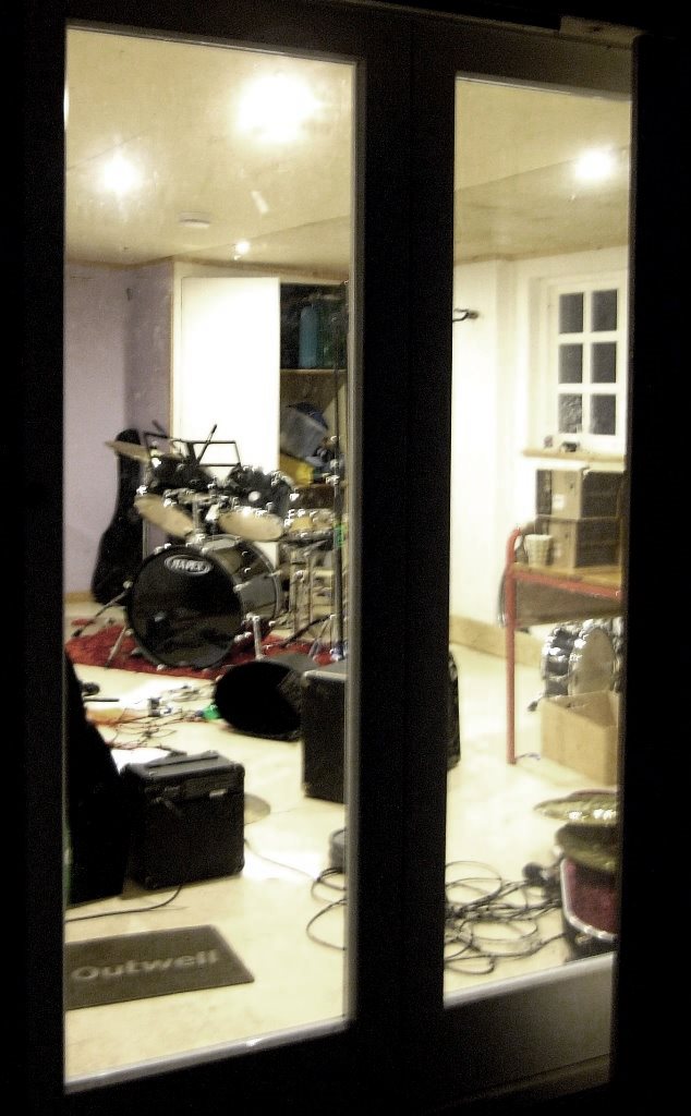 THE ROCK ROOM, EAST HARPTREE, CHEW VALLEY UK