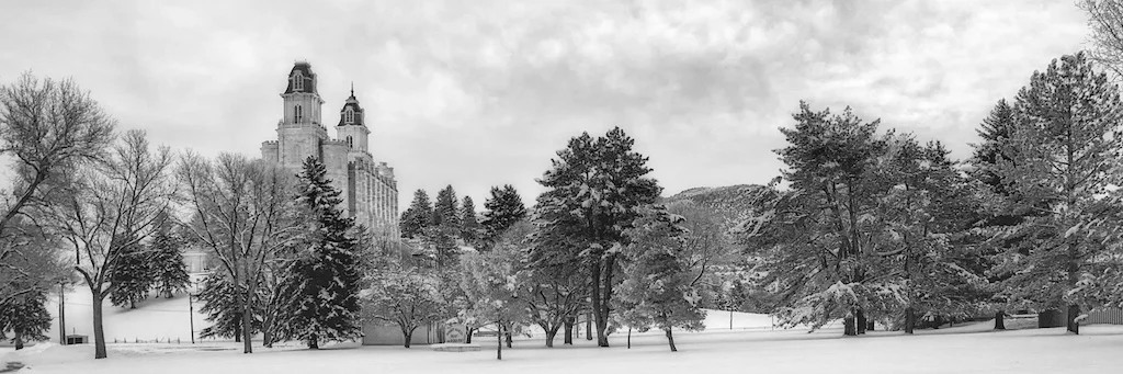 Manti Utah Temple 0863 3x1 B_W -sharpened for printing 10x30.jpg