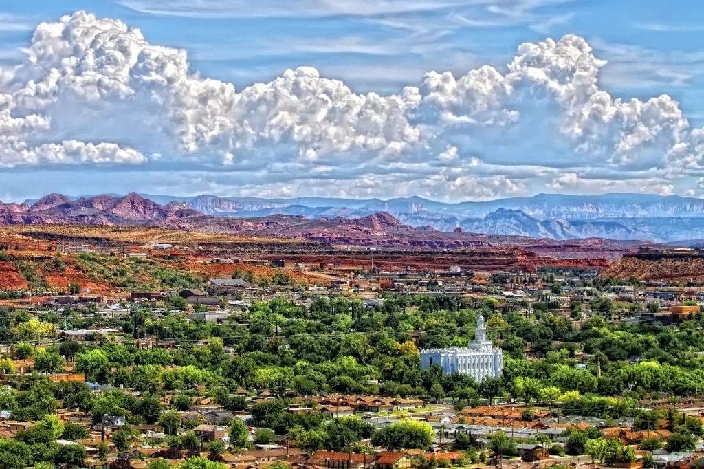 St. George Utah Temple 6301 2x3 de-noised.jpg