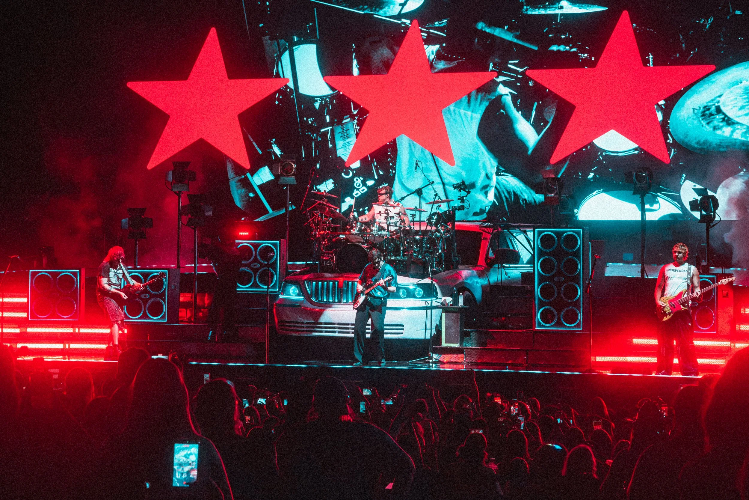 5SOS-7.jpg