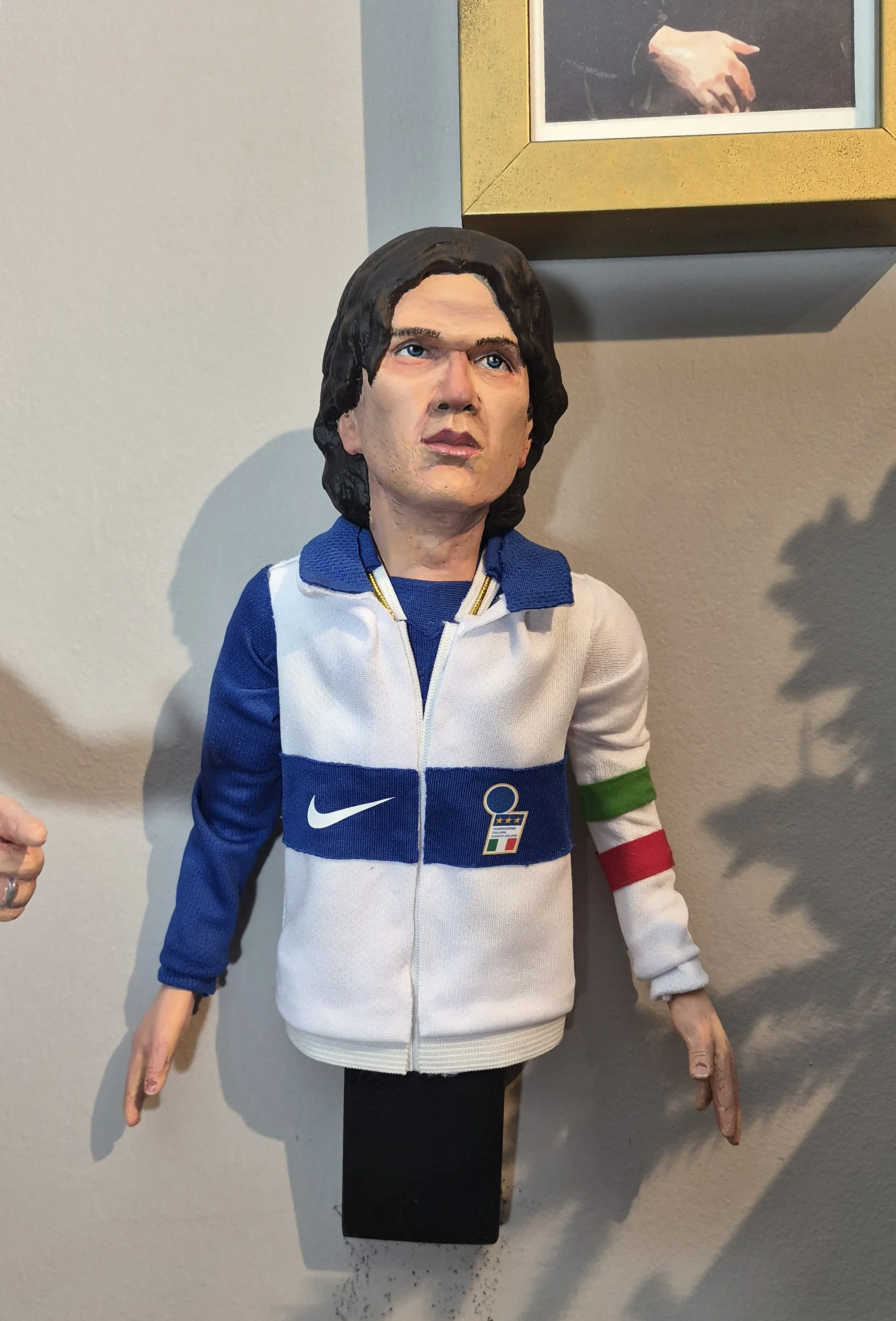 maldini on wall.jpg