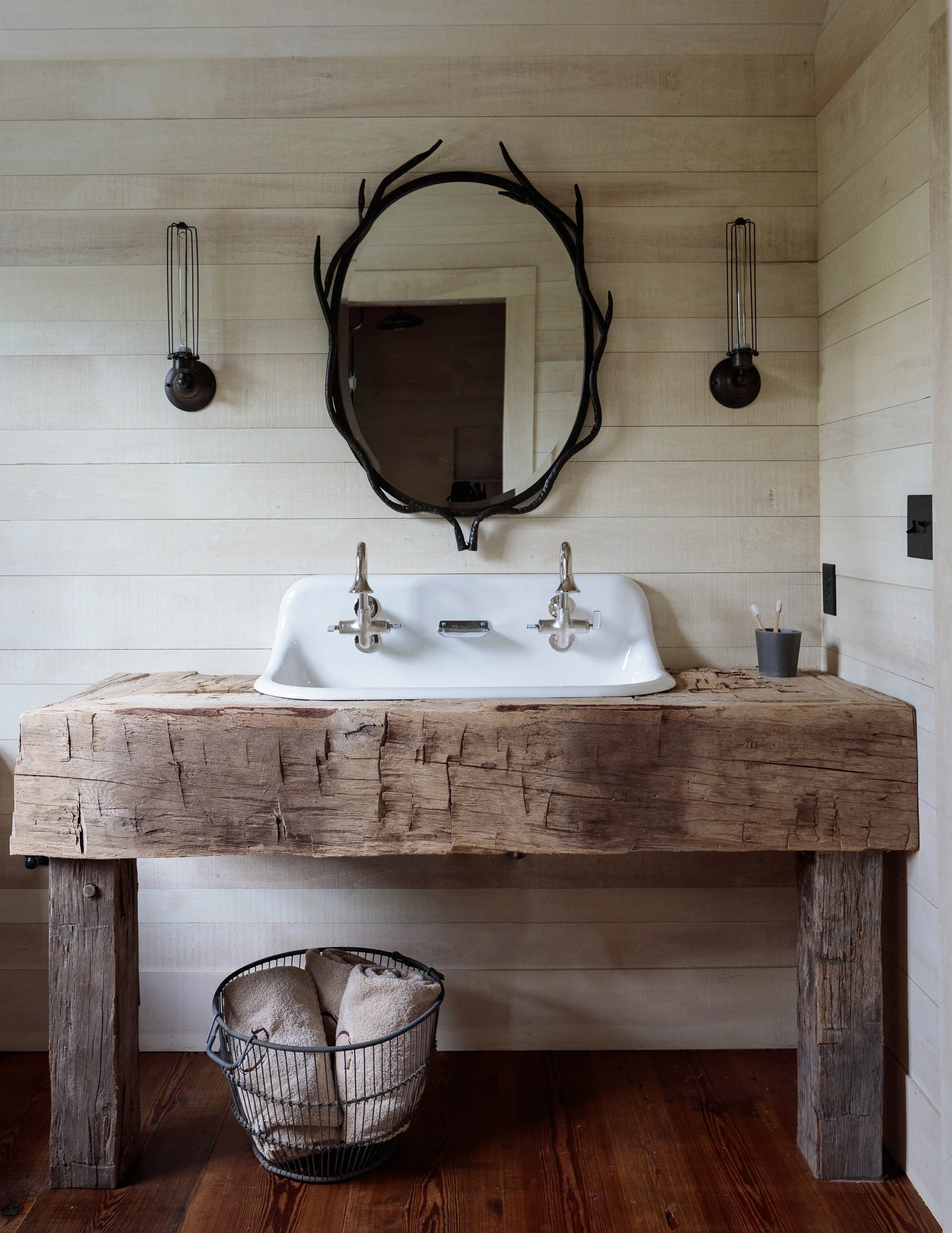 bathroom1.jpg