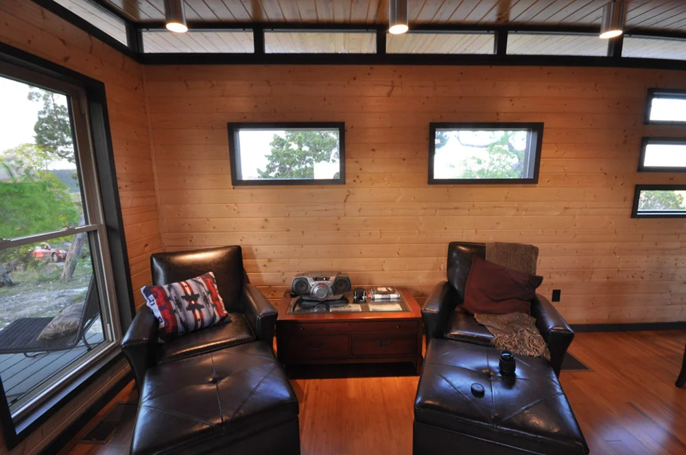 Modern Cabin 14x20 14x16 NL20.jpg