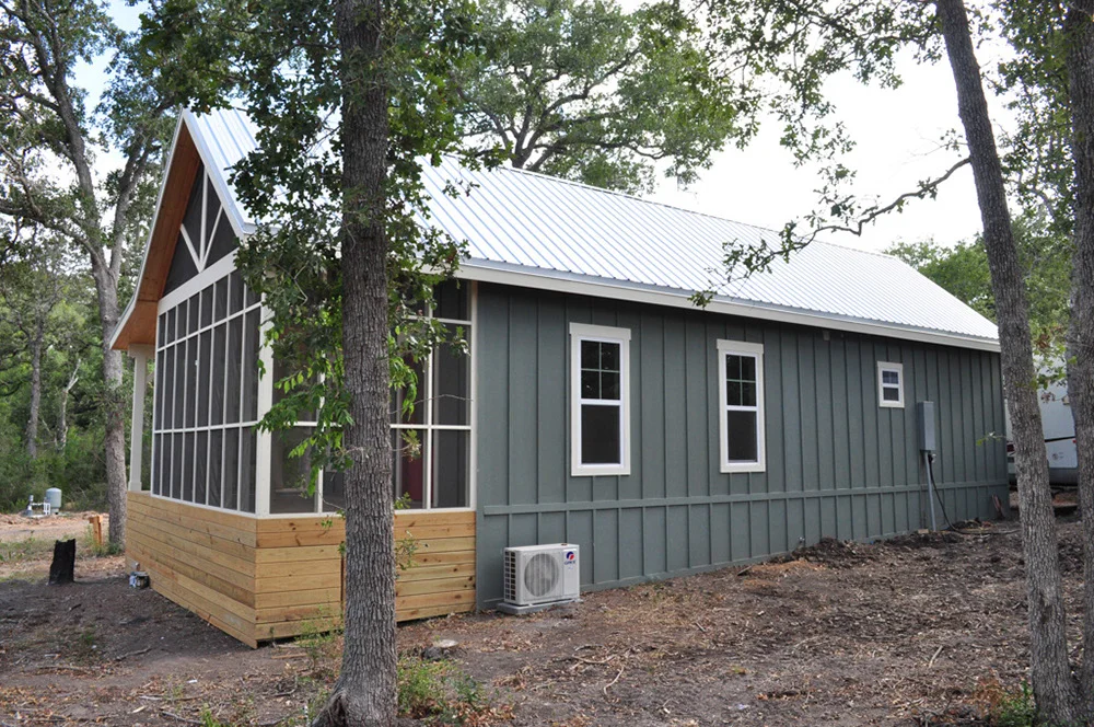 Kanga Cottage Cabin 16x40 MOS07.jpg