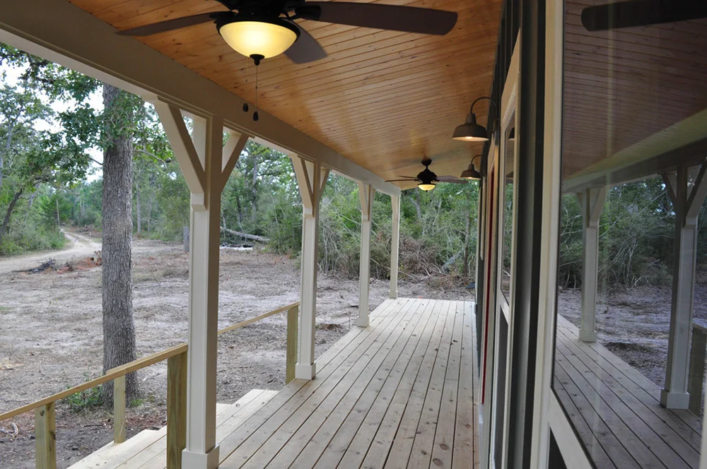 Kanga Cottage Cabin 16x40 MOS09.jpg