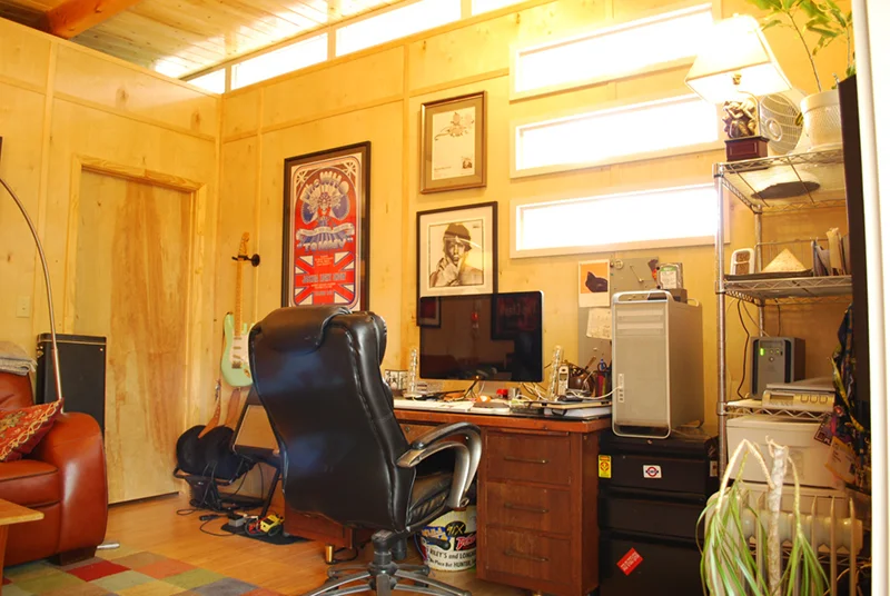 14x24 Modern Studio DC 05.jpg