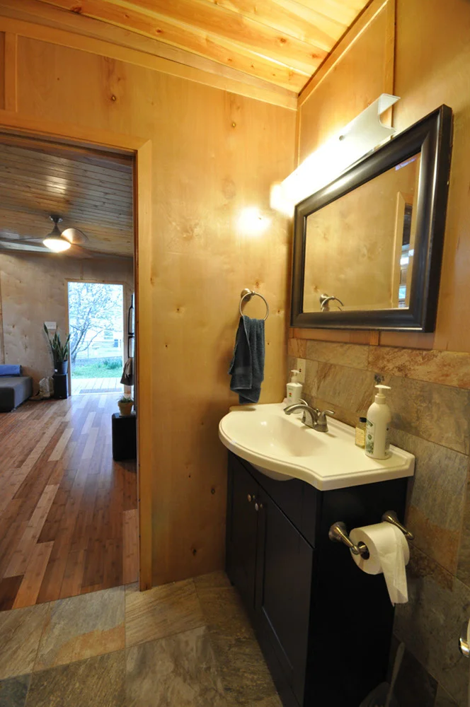 Modern Dwell 14x20 MW web06.jpg