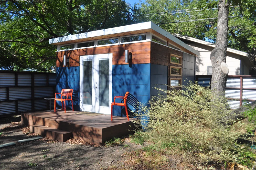 Modern Studio 12x14 LO 01.jpg