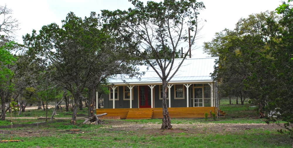 Kanga Cottage Cabin 16x30 Blanco web40.jpg