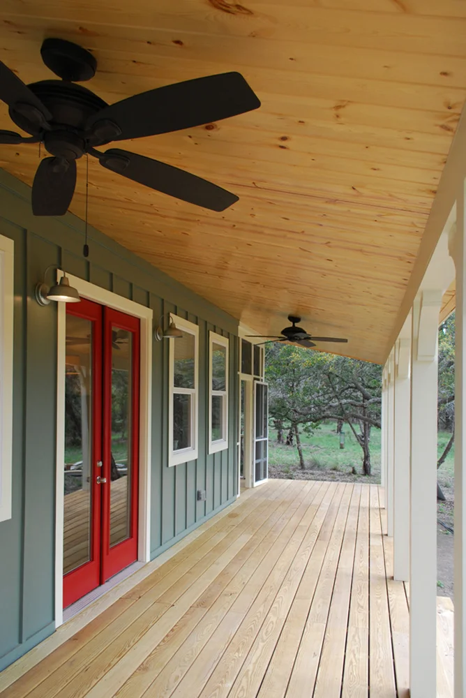 Kanga Cottage Cabin 16x30 Blanco web44.jpg