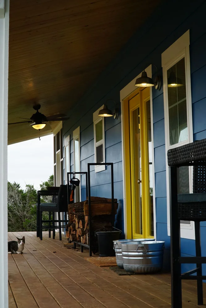 Kanga Cottage Cabin 18x56 JVZ 036.jpg