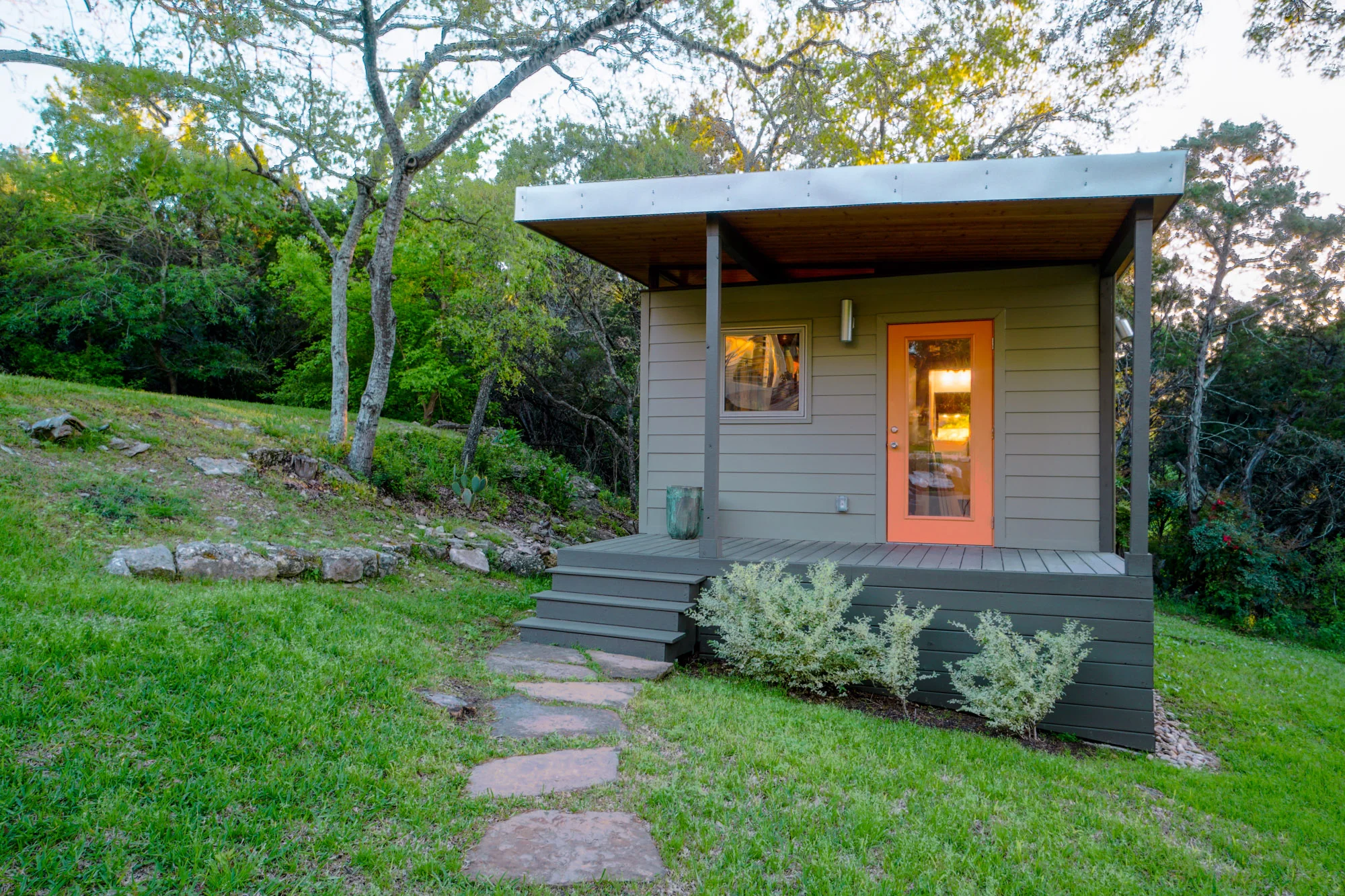 Modern dwell studio 14x20 LO web-13.jpg
