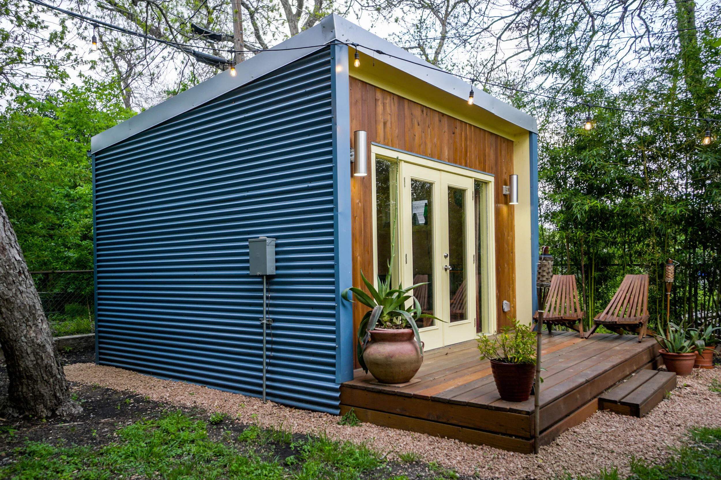 12x14 kanga metal kwik room DW -11.jpg