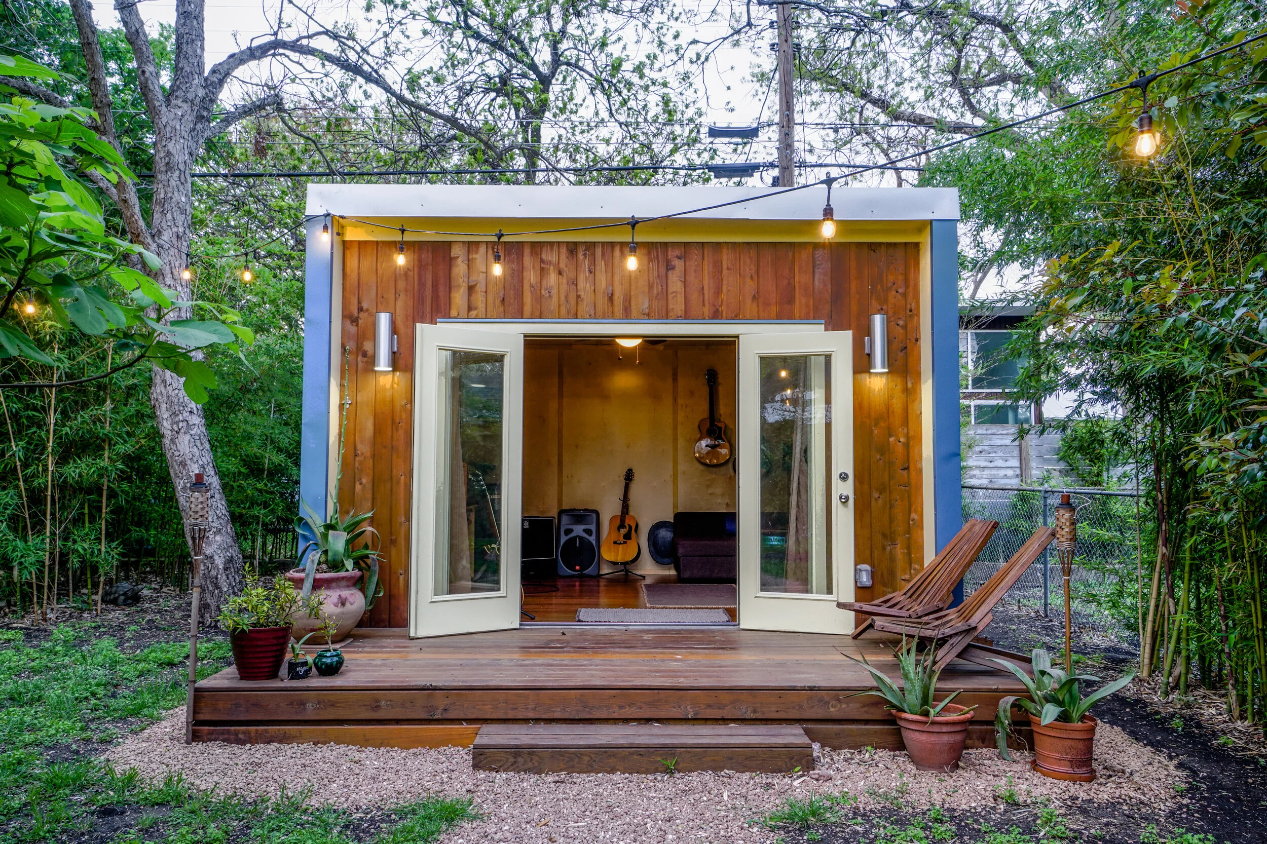 12x14 kanga metal kwik room DW -14.jpg